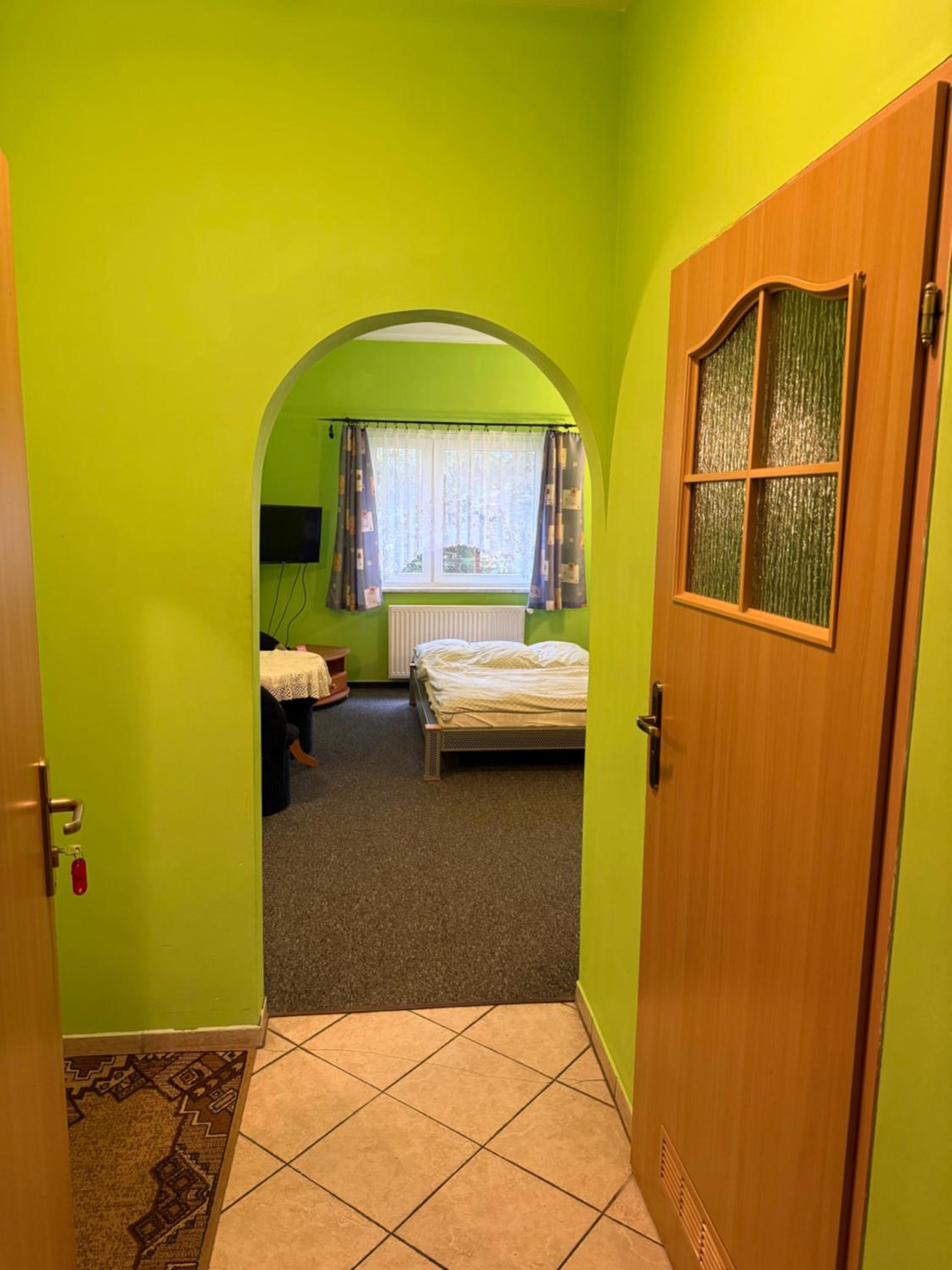 Large Single Room photo 3