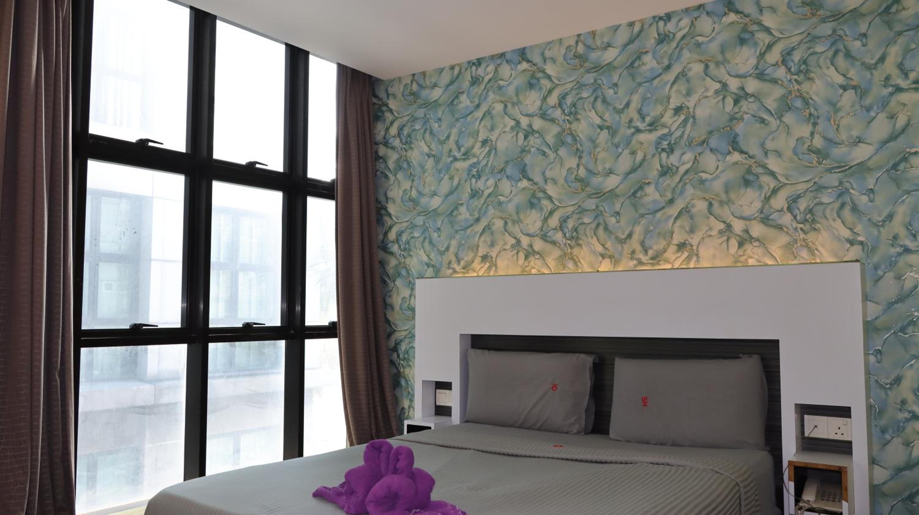 Queen Room - Photo 3