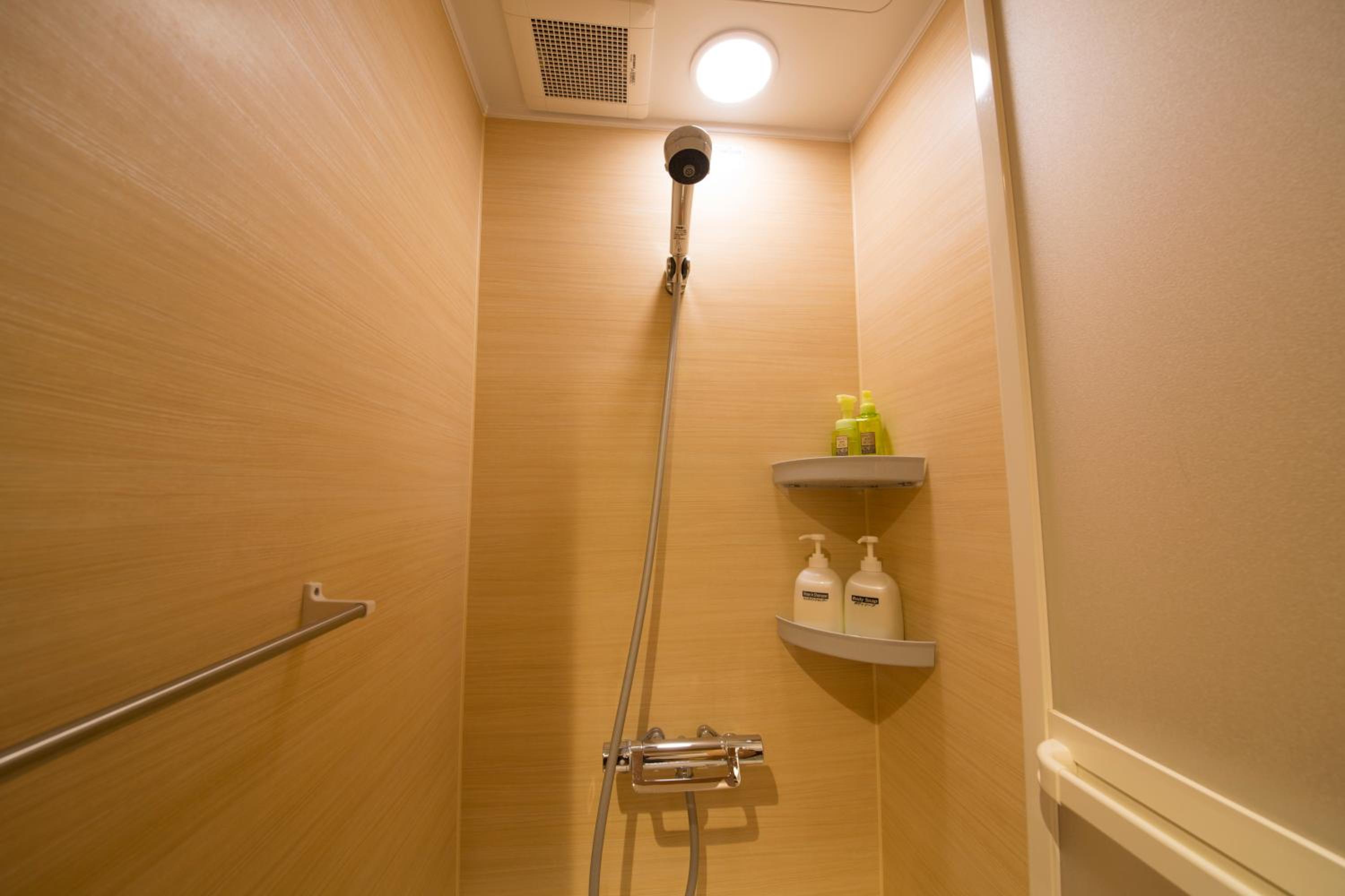 Capsule Room for Female - Non-Smoking - Photo 18