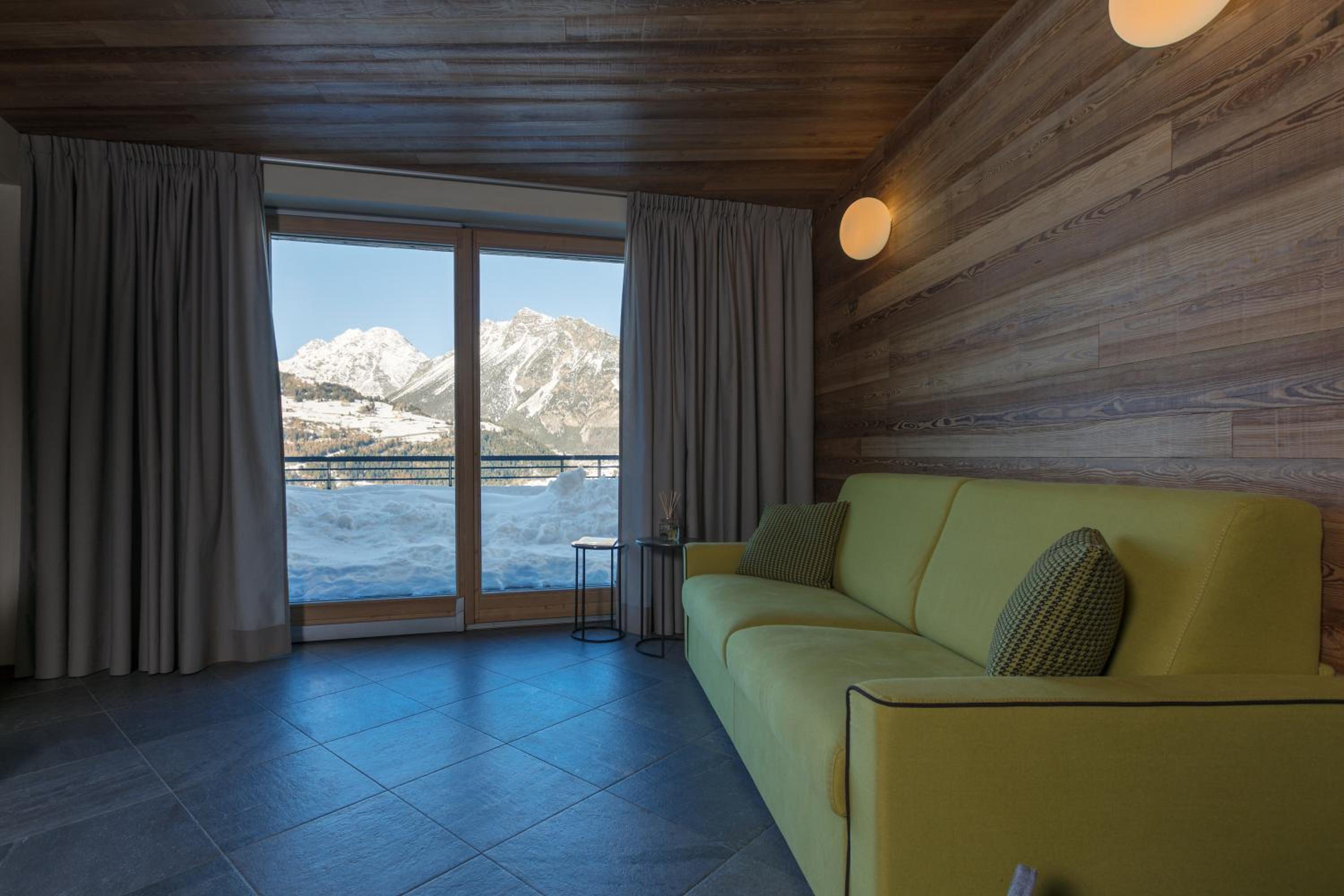 Superior Apartment photo 2