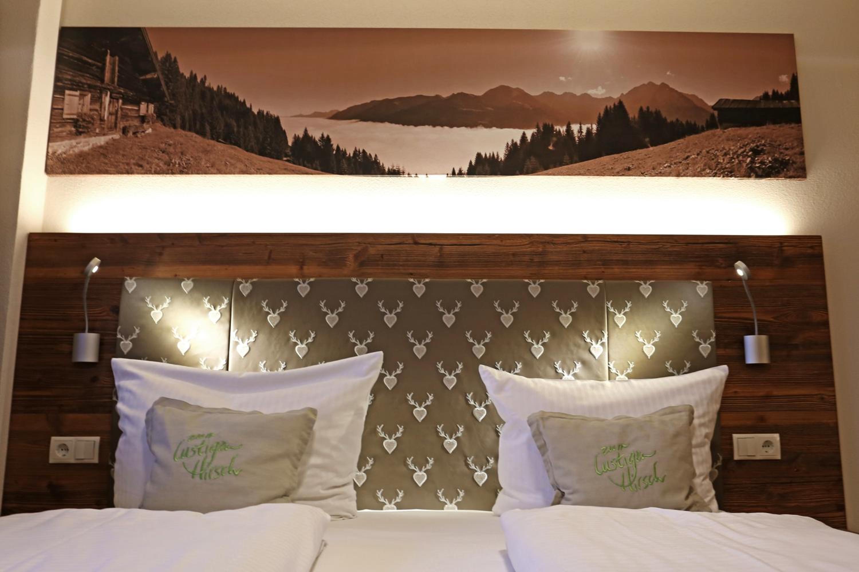 Two-Bedroom Apartment with Mountain View