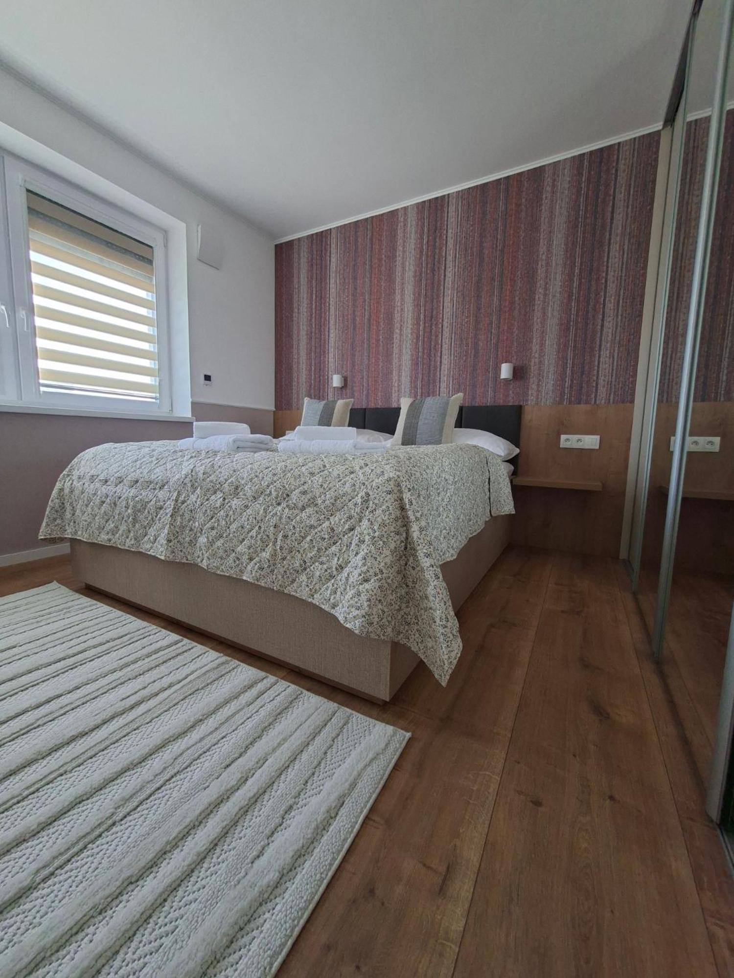 Two-Bedroom Apartment with Terrace photo 3