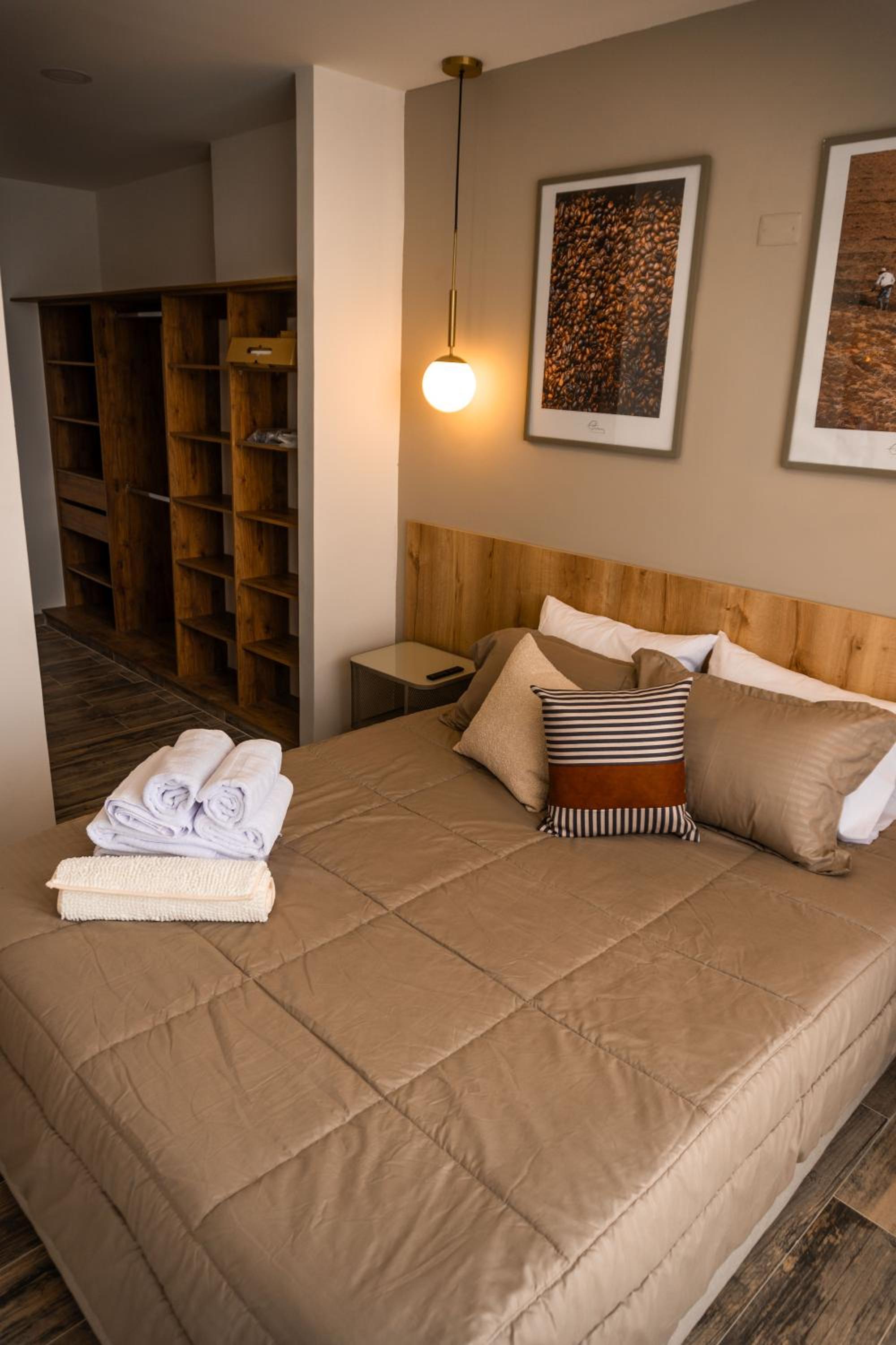Suite Apartment photo 3
