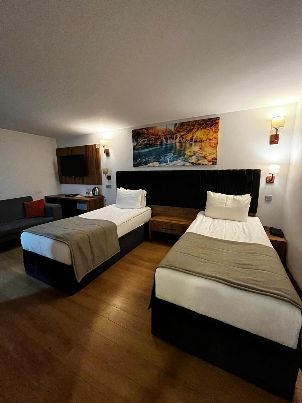 Superior Twin Room photo 2
