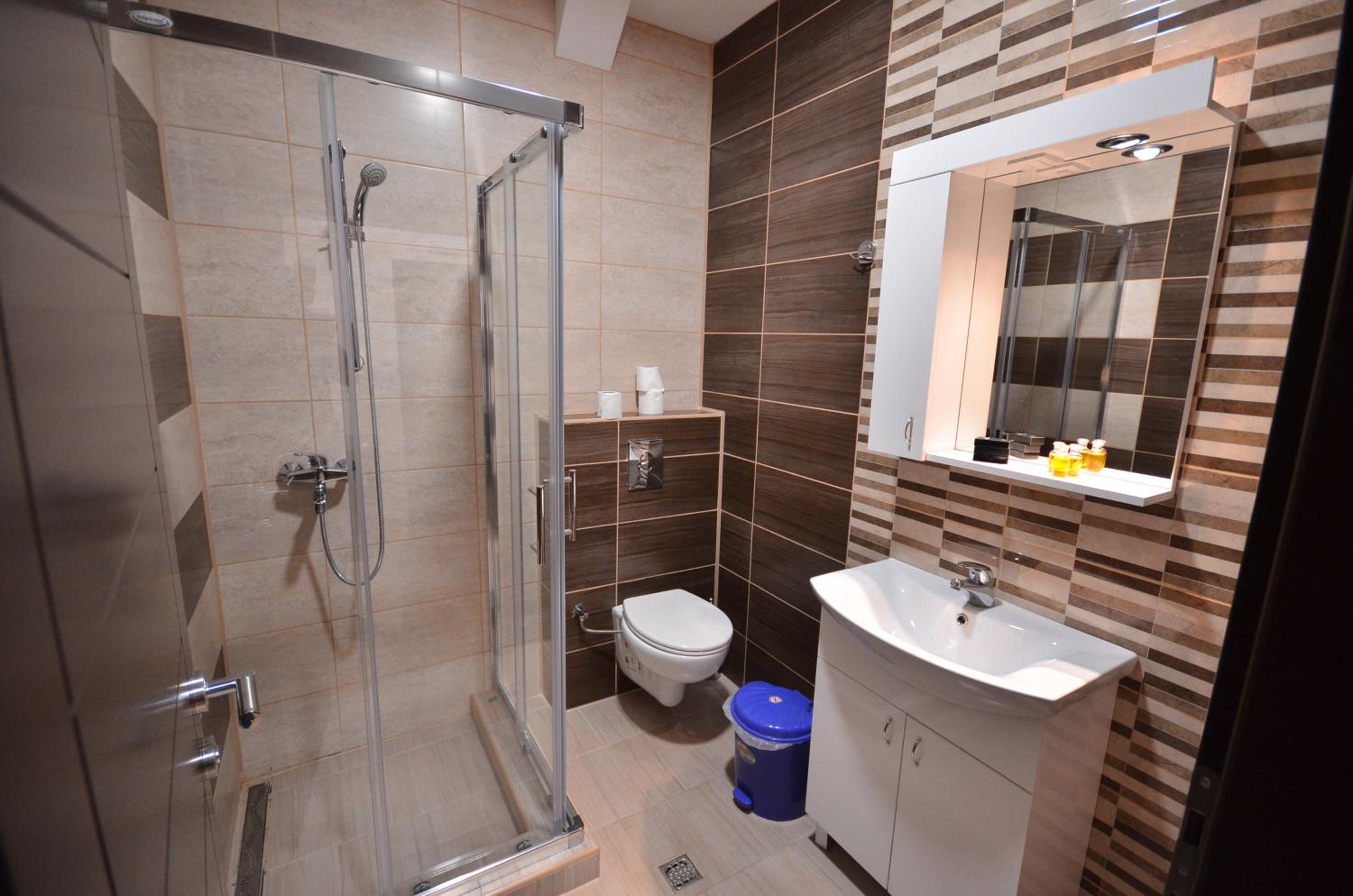 Classic Triple Room - Photo 5