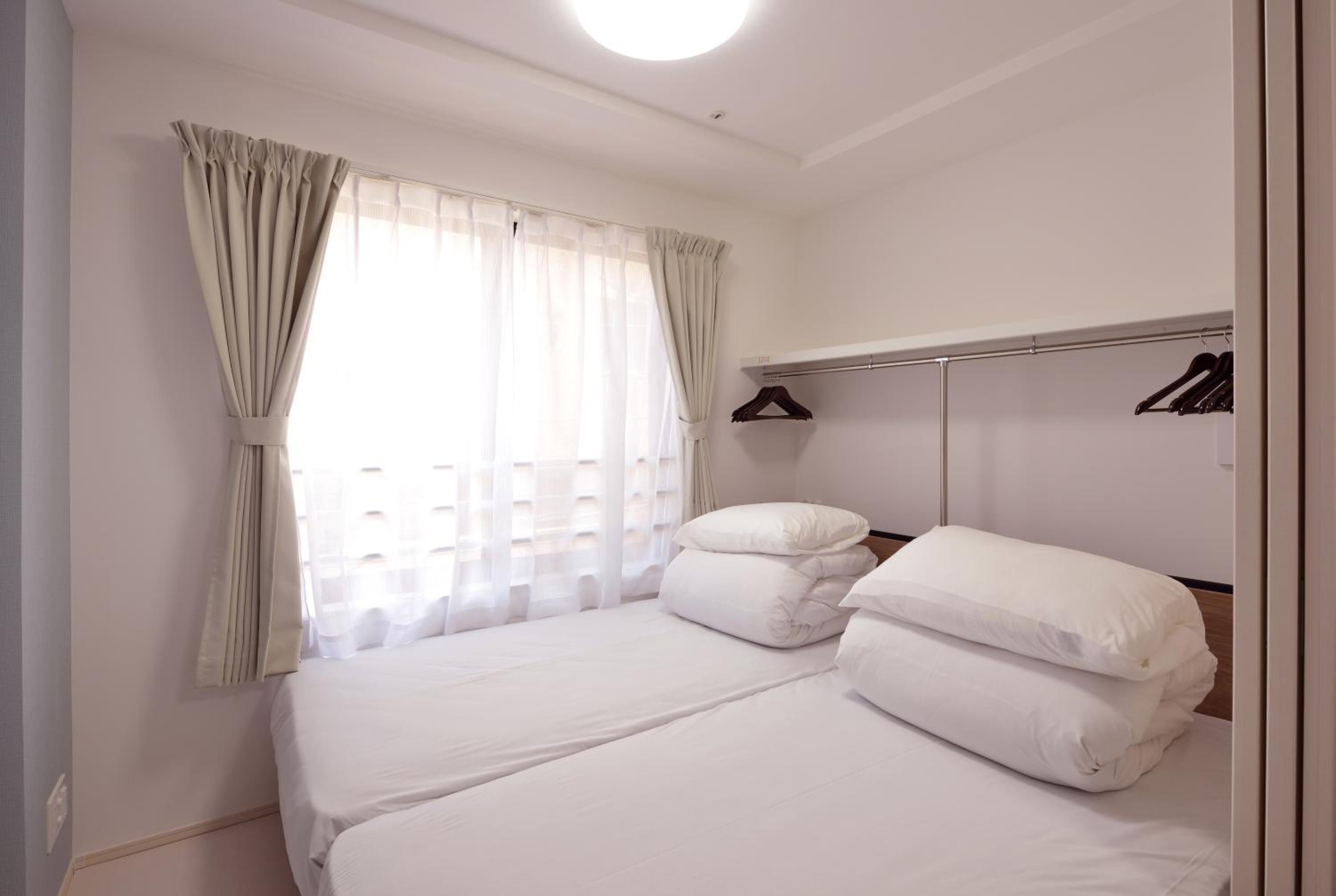 Twin Room with Bathroom
