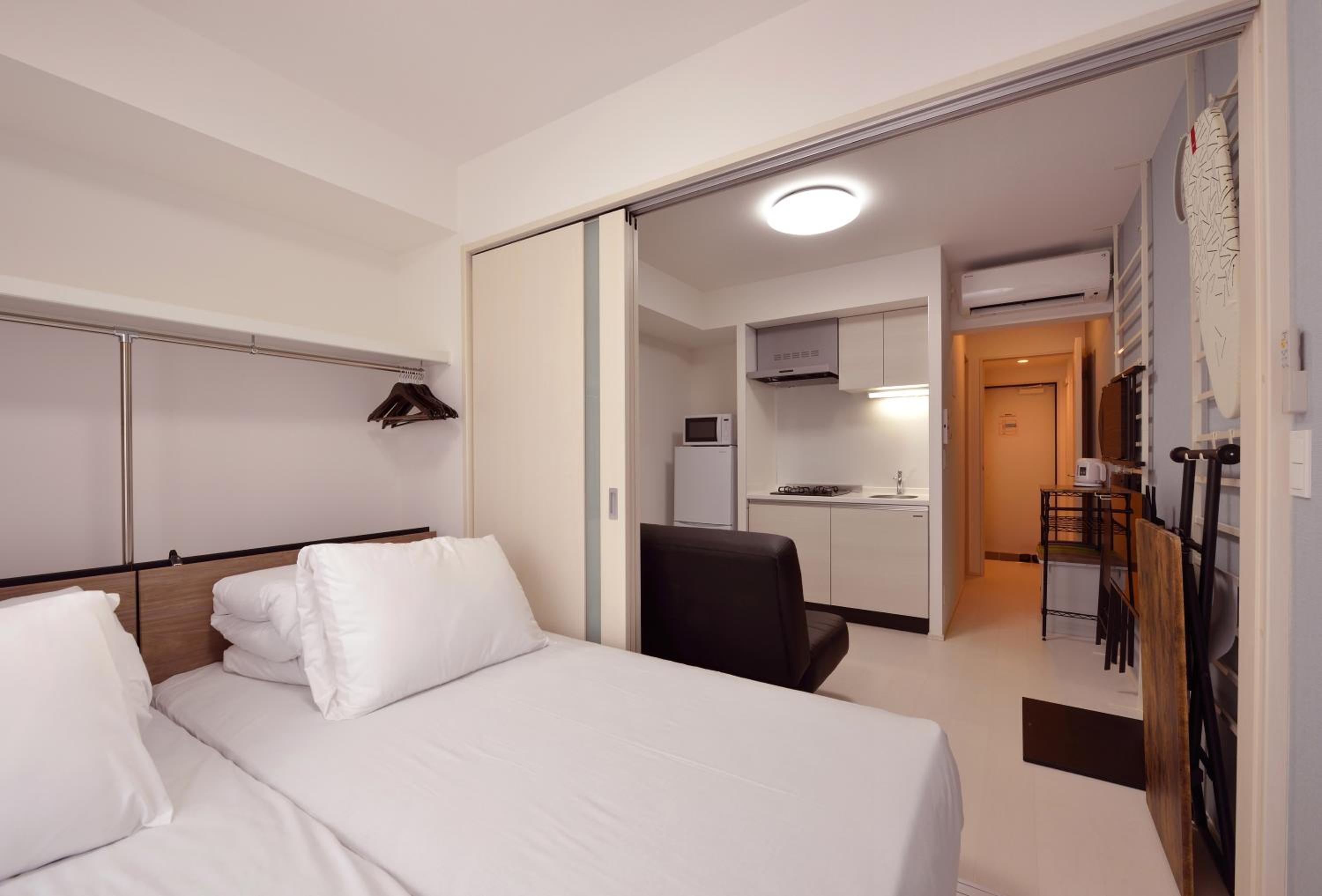 Twin Room with Bathroom