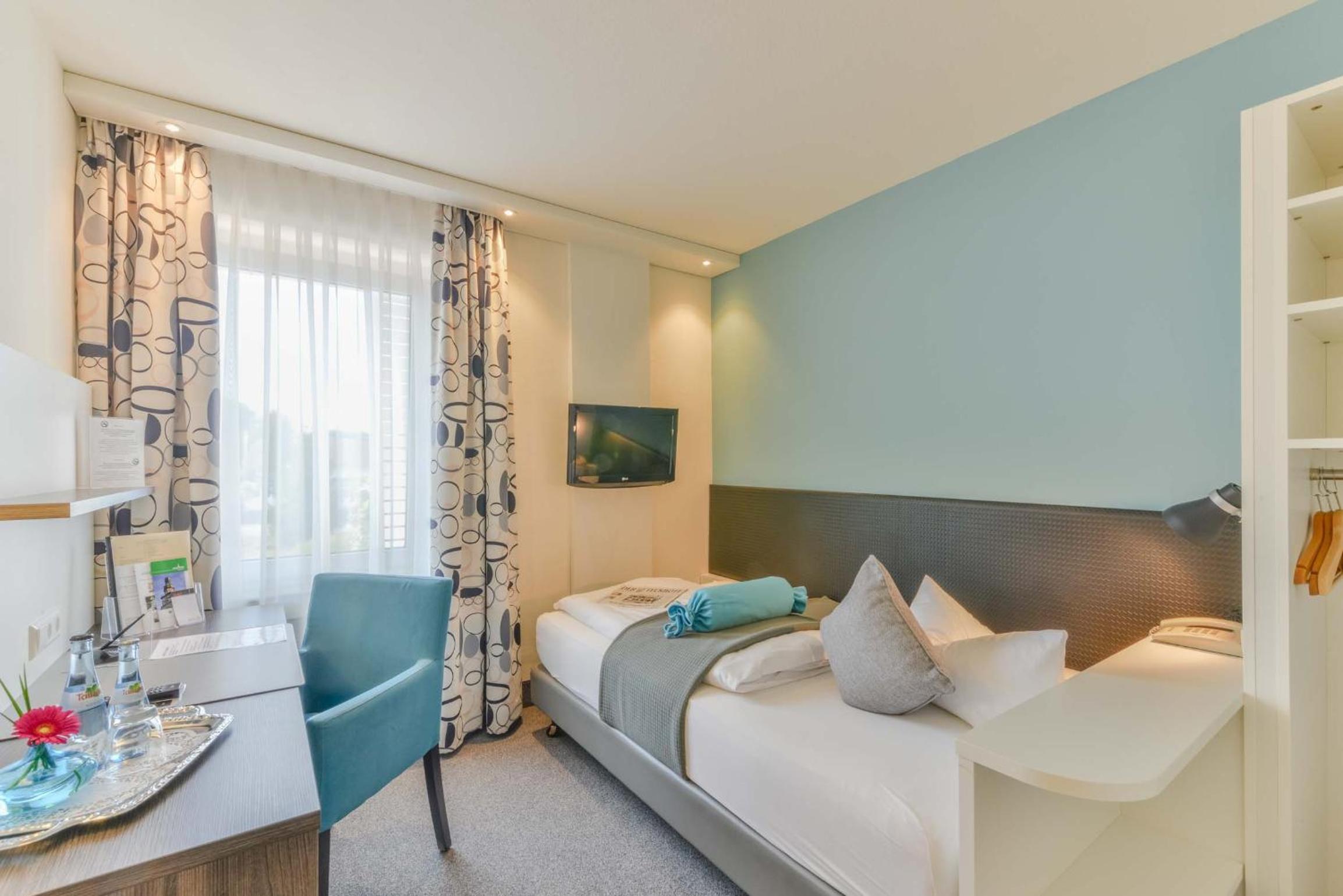Standard Single Room photo 2