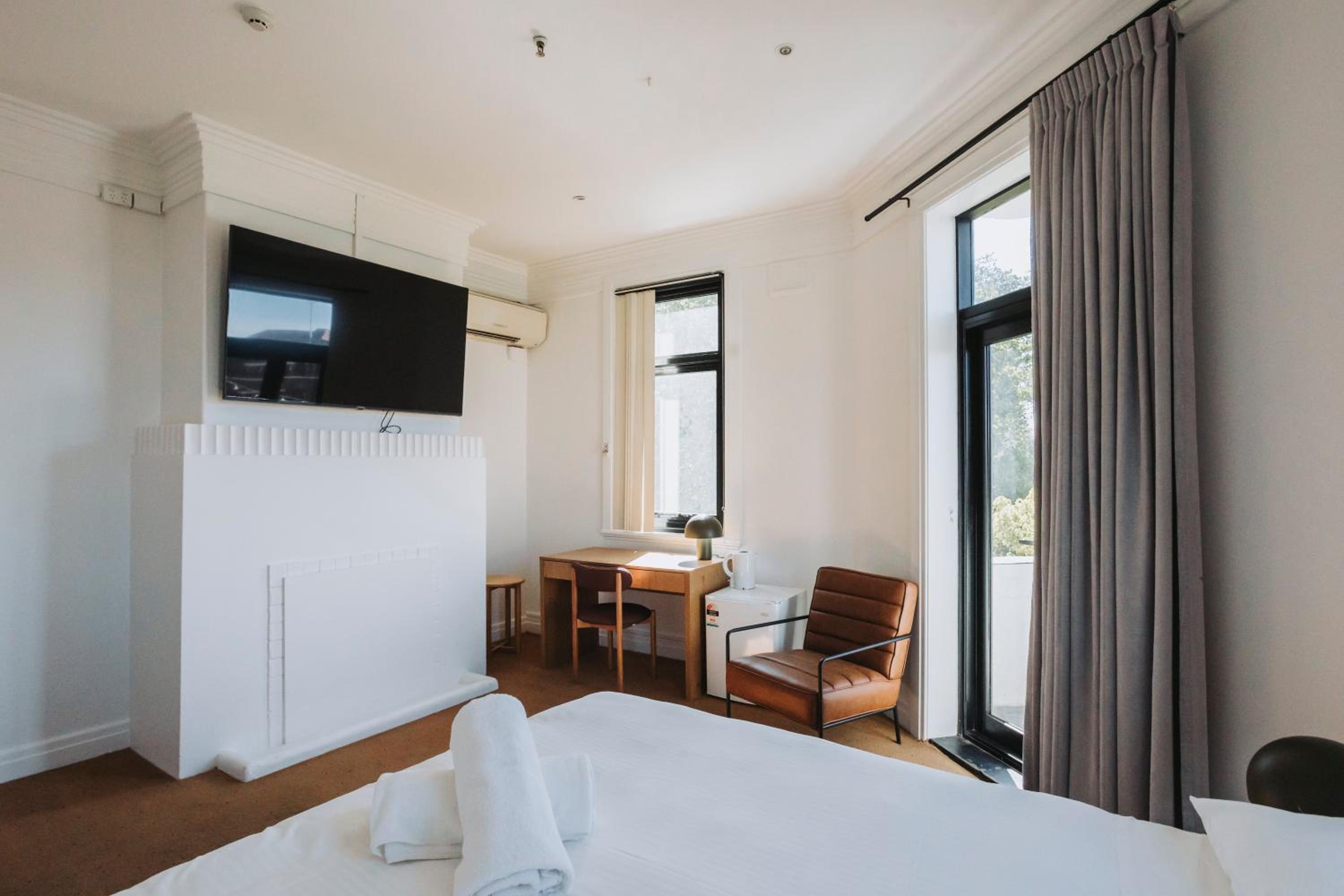 Queen Room with Ensuite