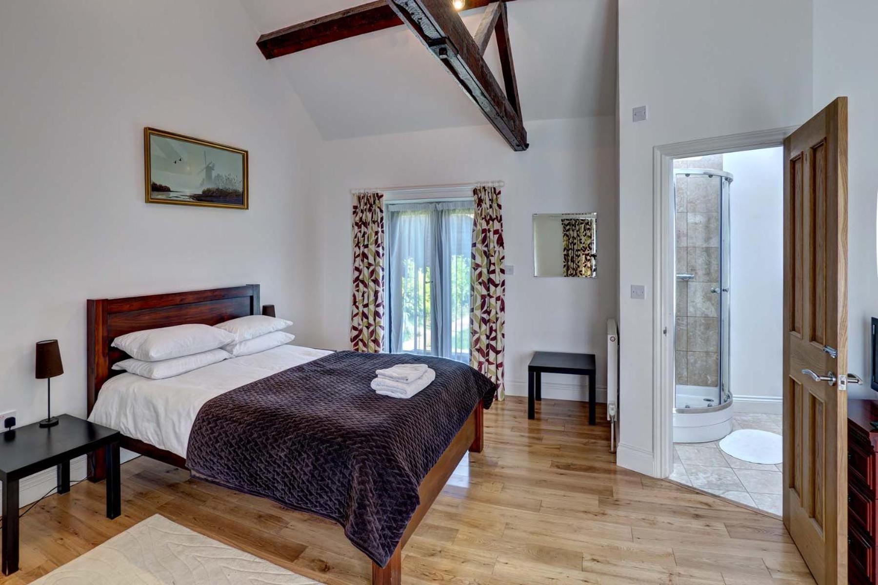 Three-Bedroom Vacation Home  photo 1