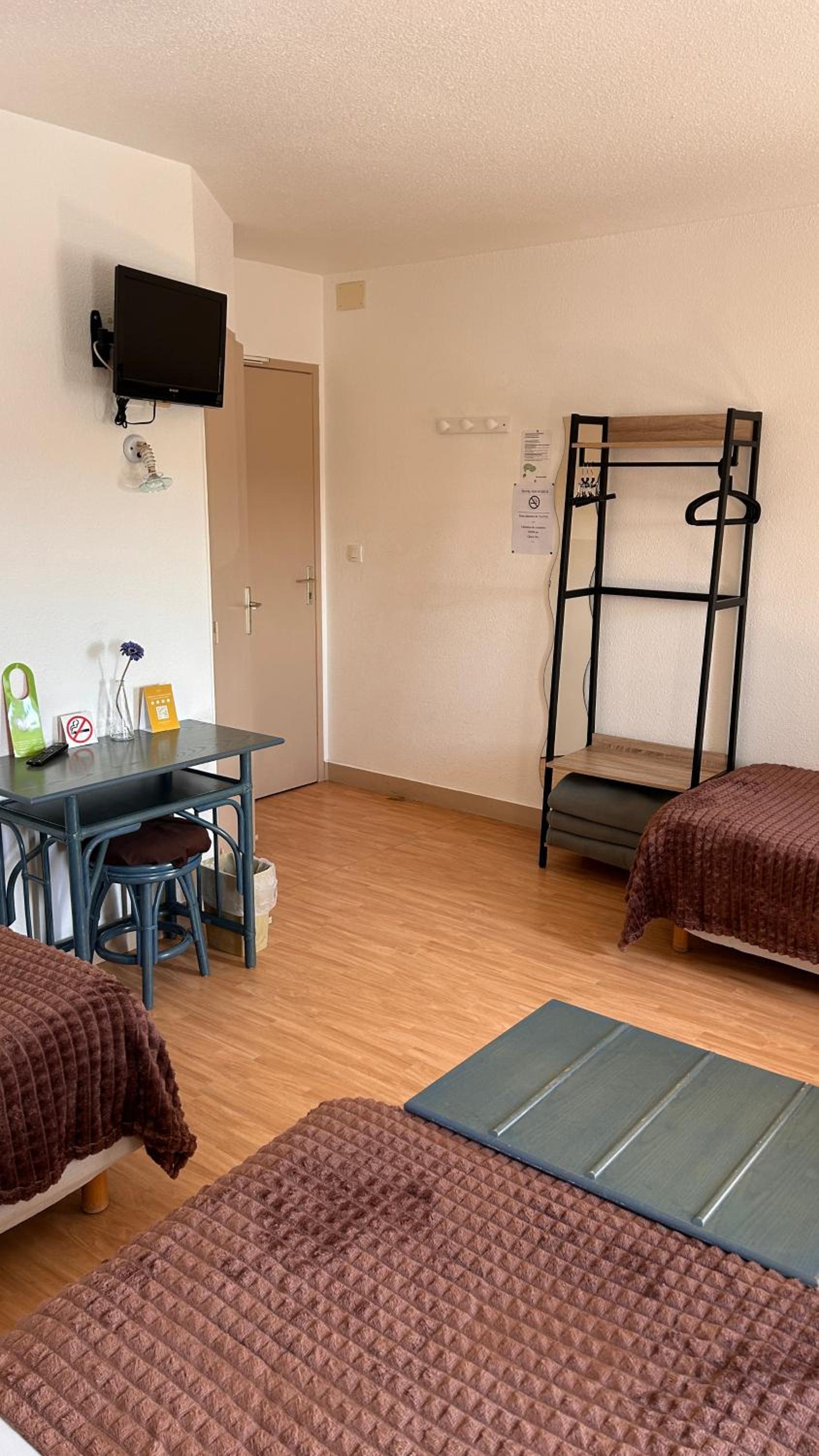 Superior Triple Room photo 2