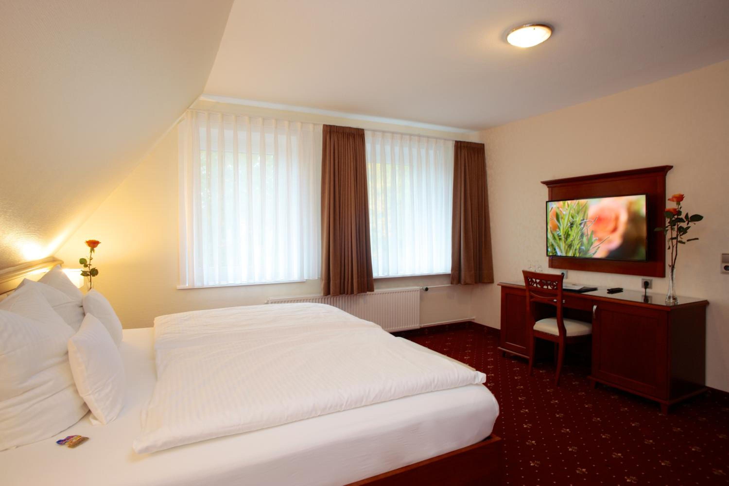 Deluxe Double Room - Photo 5