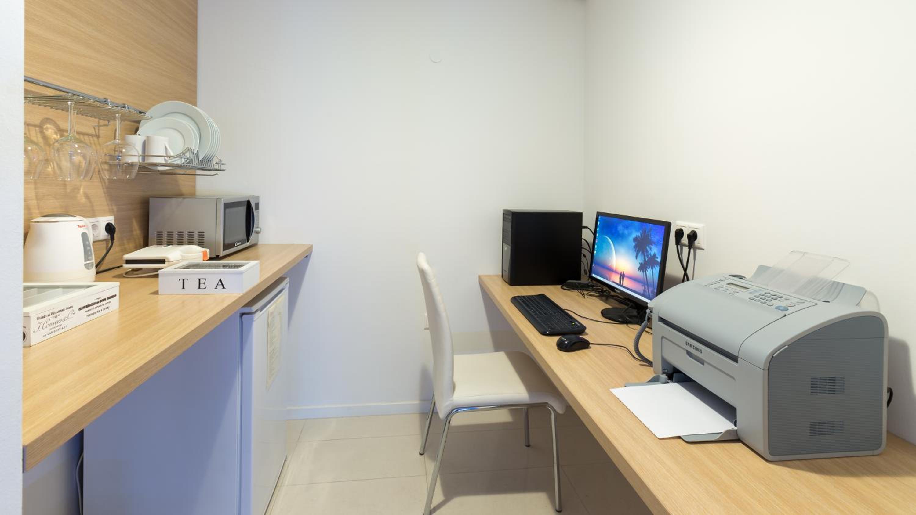One-Bedroom Apartment (2 - 4 Adults) - Photo 7