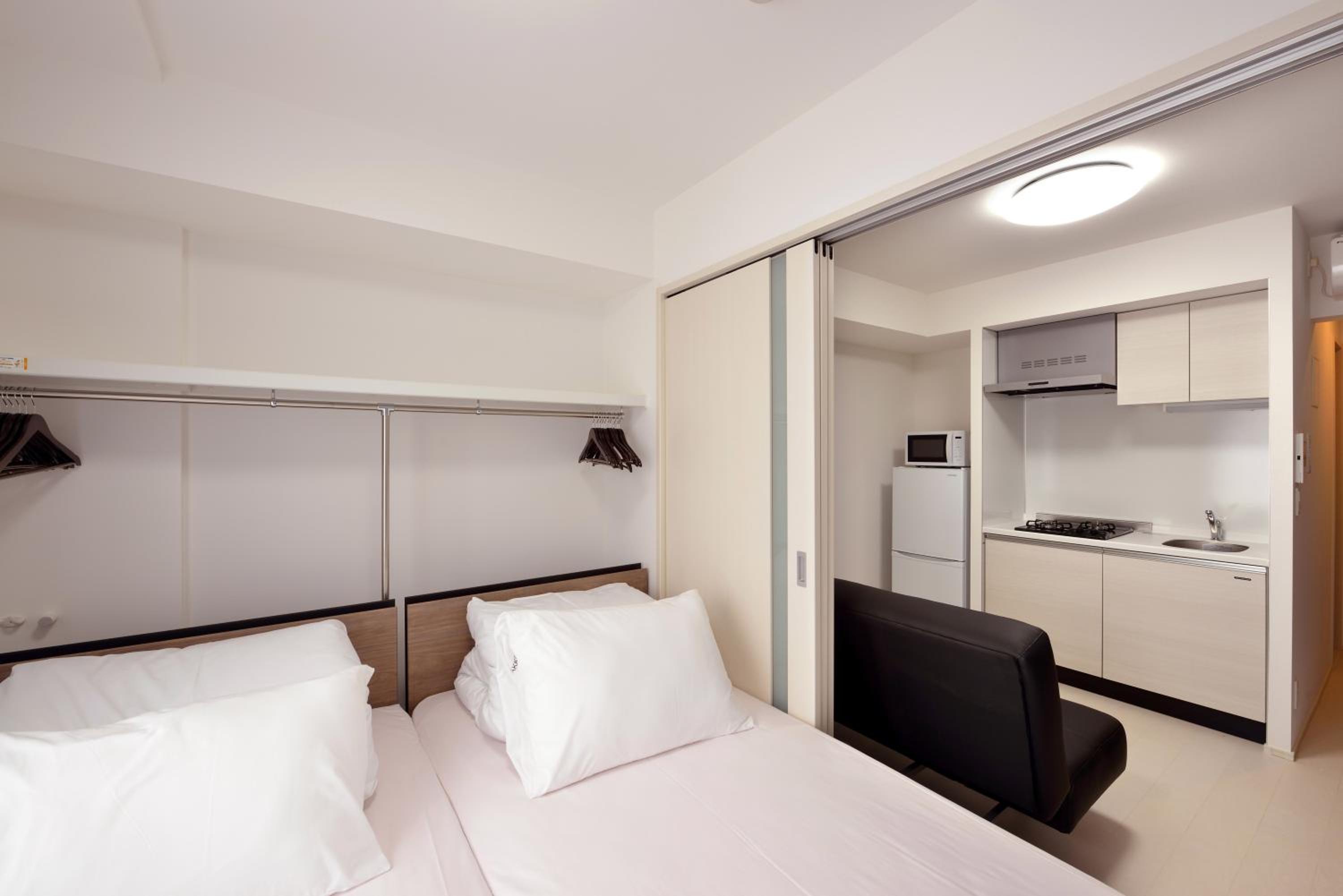 Twin Room with Private Bathroom