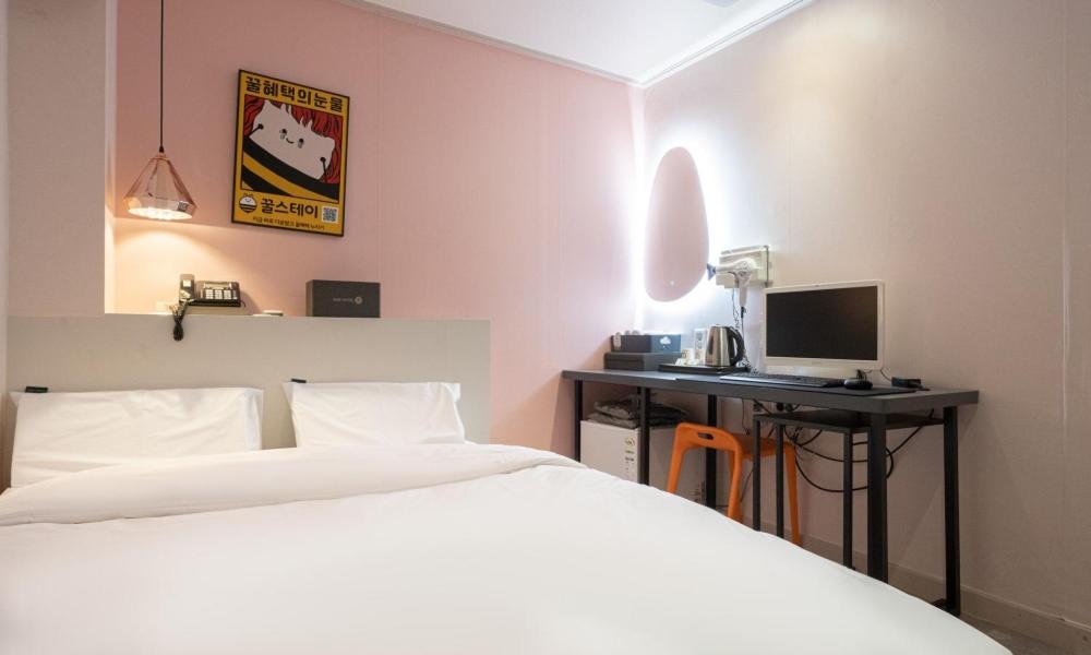 Deluxe  Room photo 2