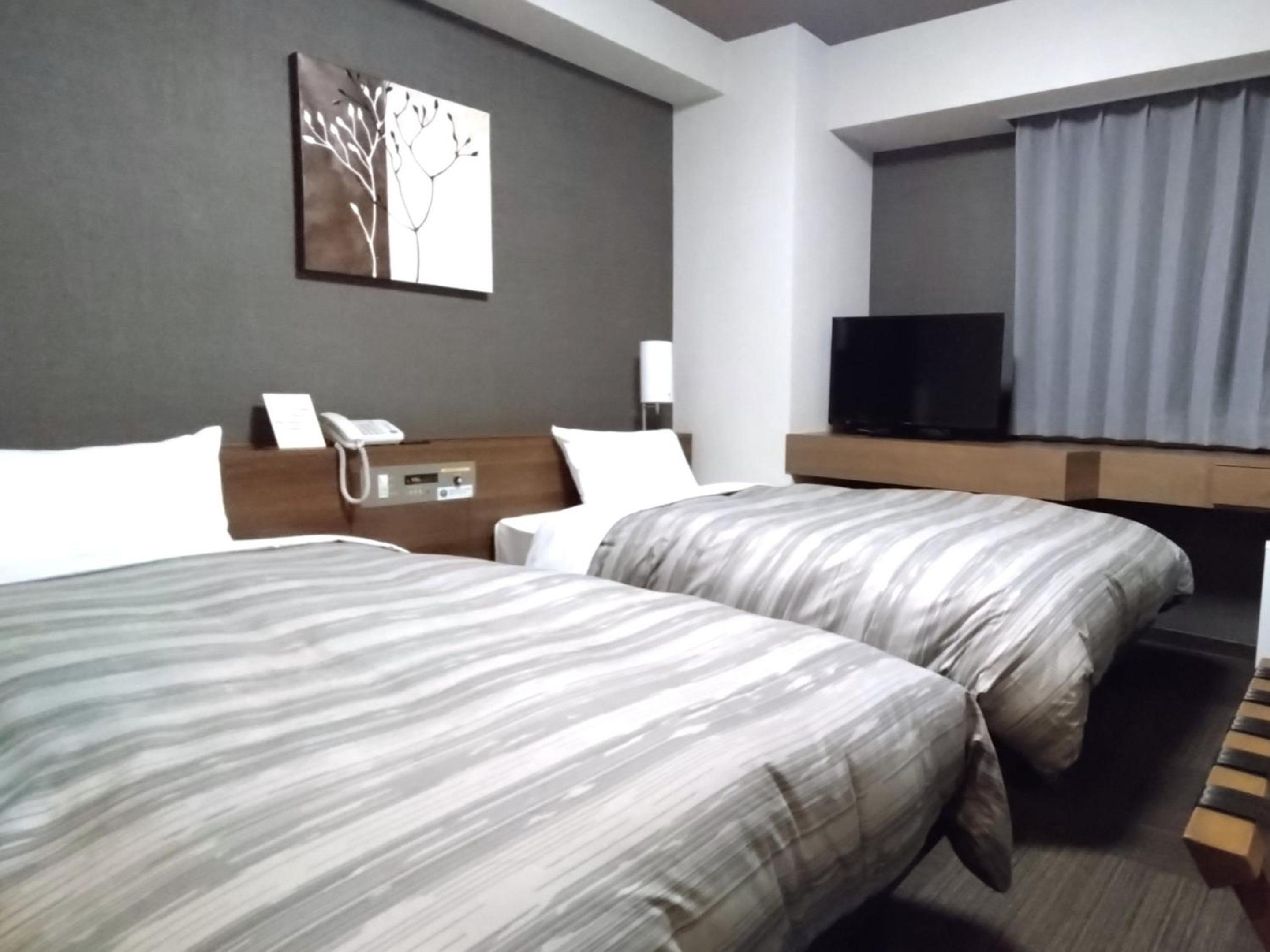 Twin Room - Smoking - Heated Tobacco Only - Photo 8