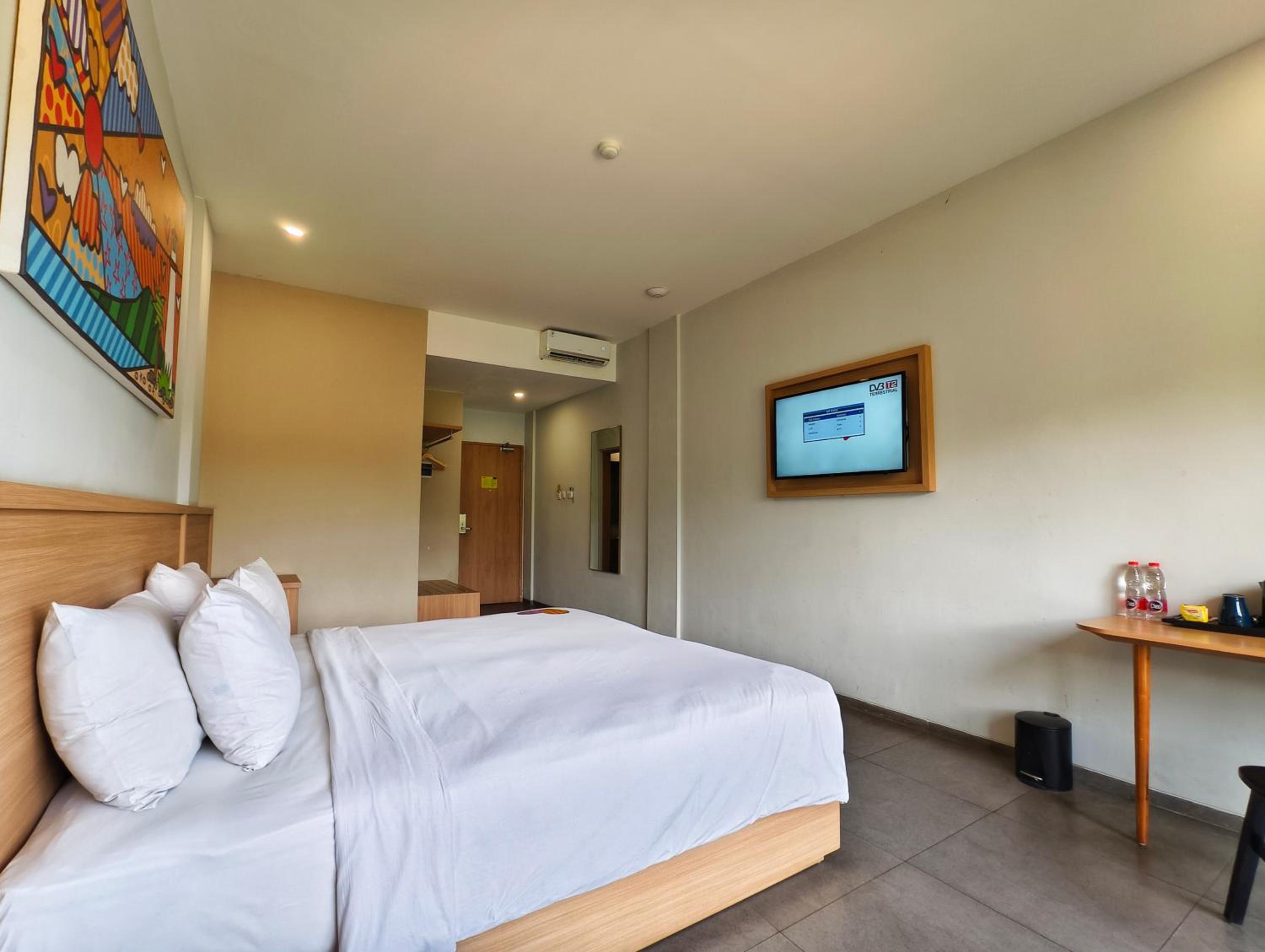 Standard Double or Twin Room with Garden View photo 3