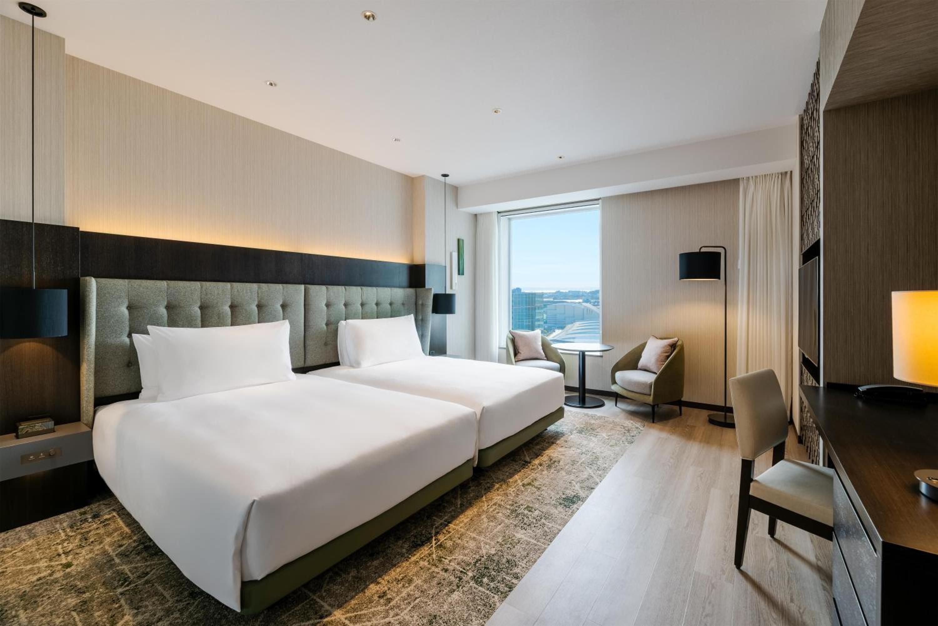 Premium Twin Room - Ocean Side