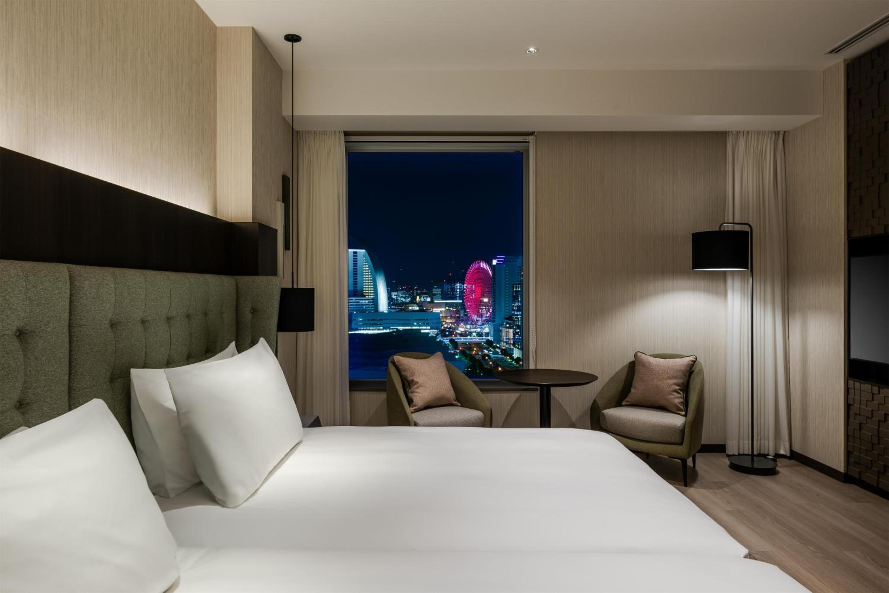 Premium Twin Room - Ocean Side