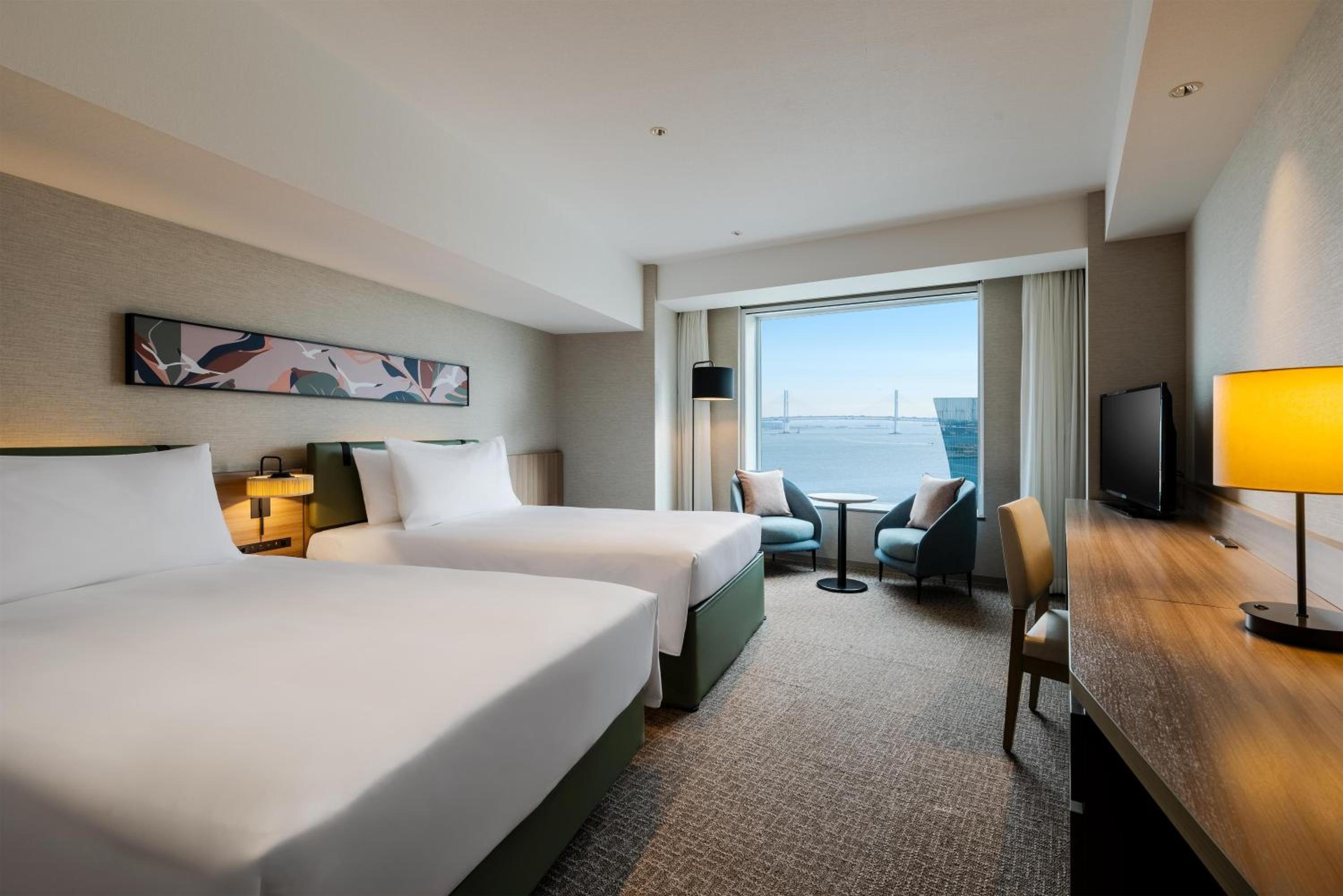 Deluxe Twin Family Room with Ocean View - High Floor