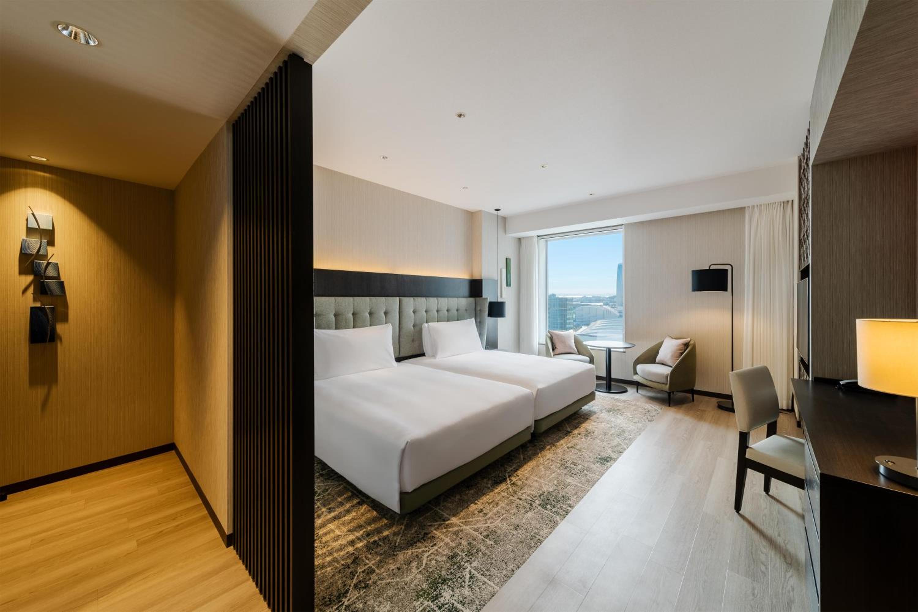 Premium Twin Room - Ocean Side thumbnail 5