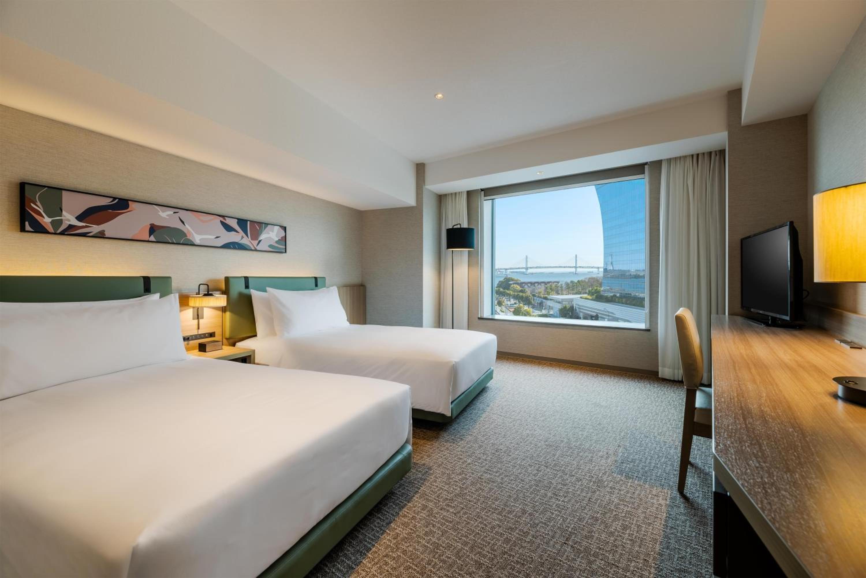 Twin Room with Ocean View - Mobility Accessible