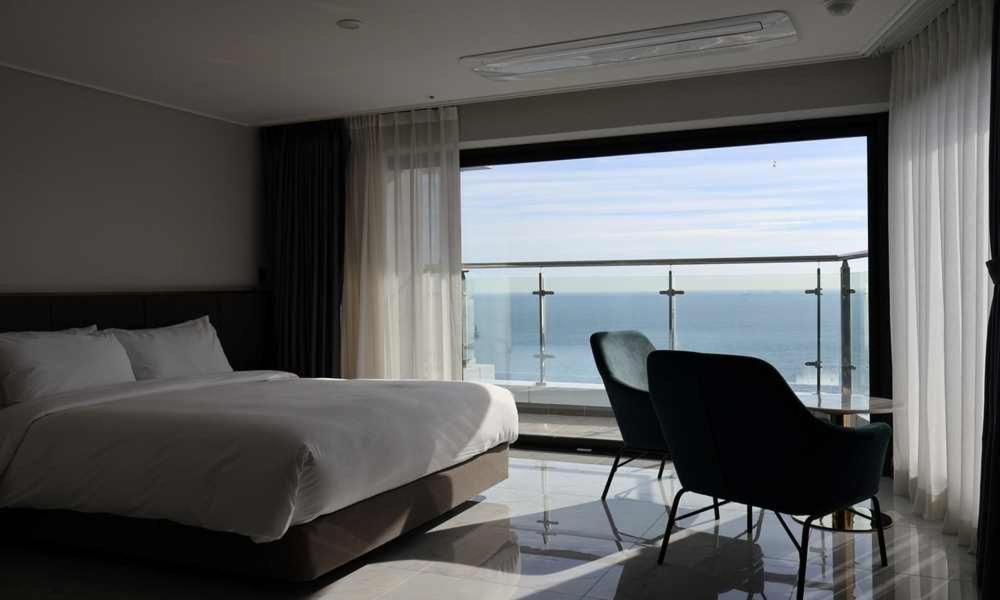 Suite Double Room - Photo 3