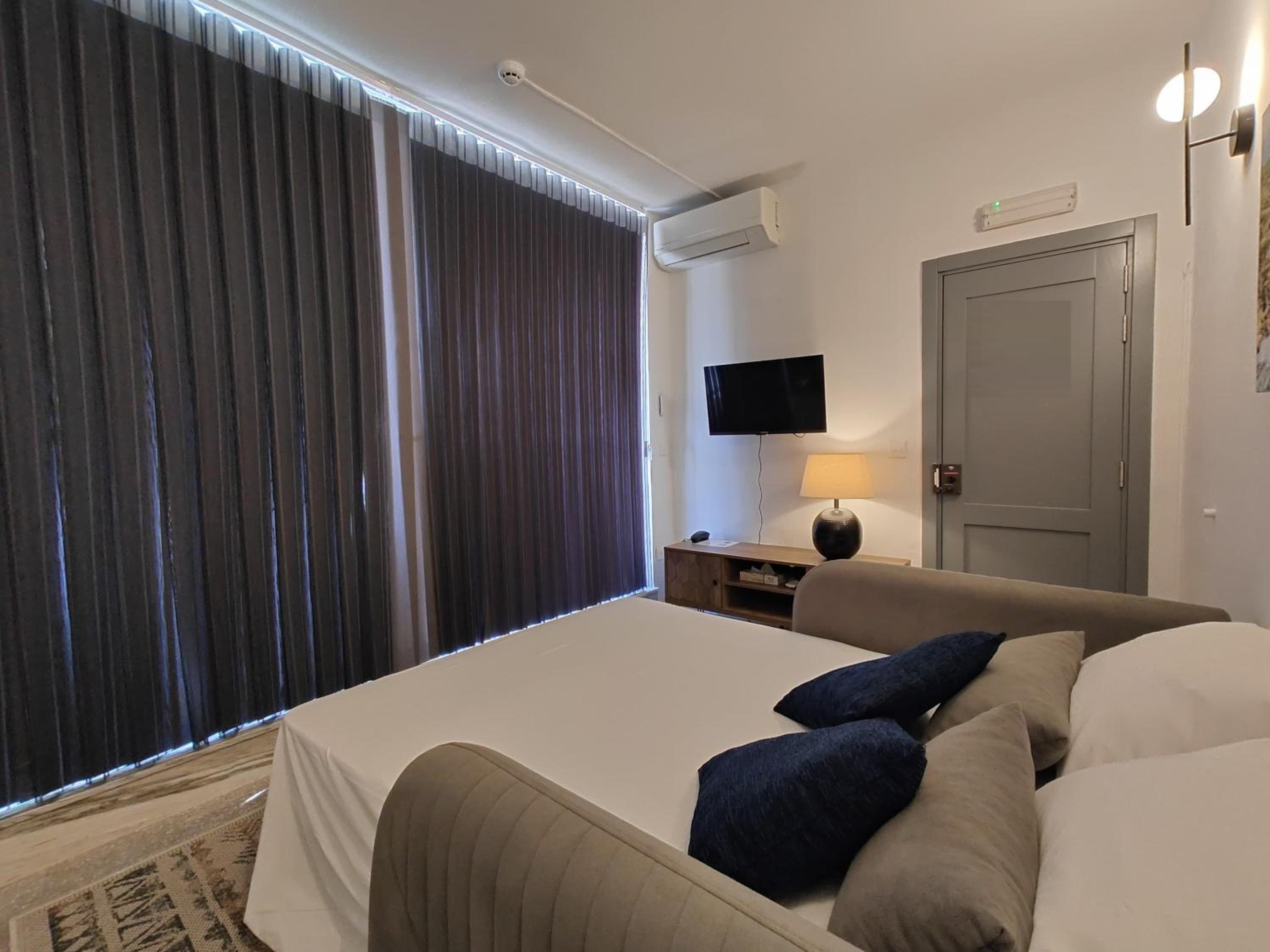Small Double Room photo 2