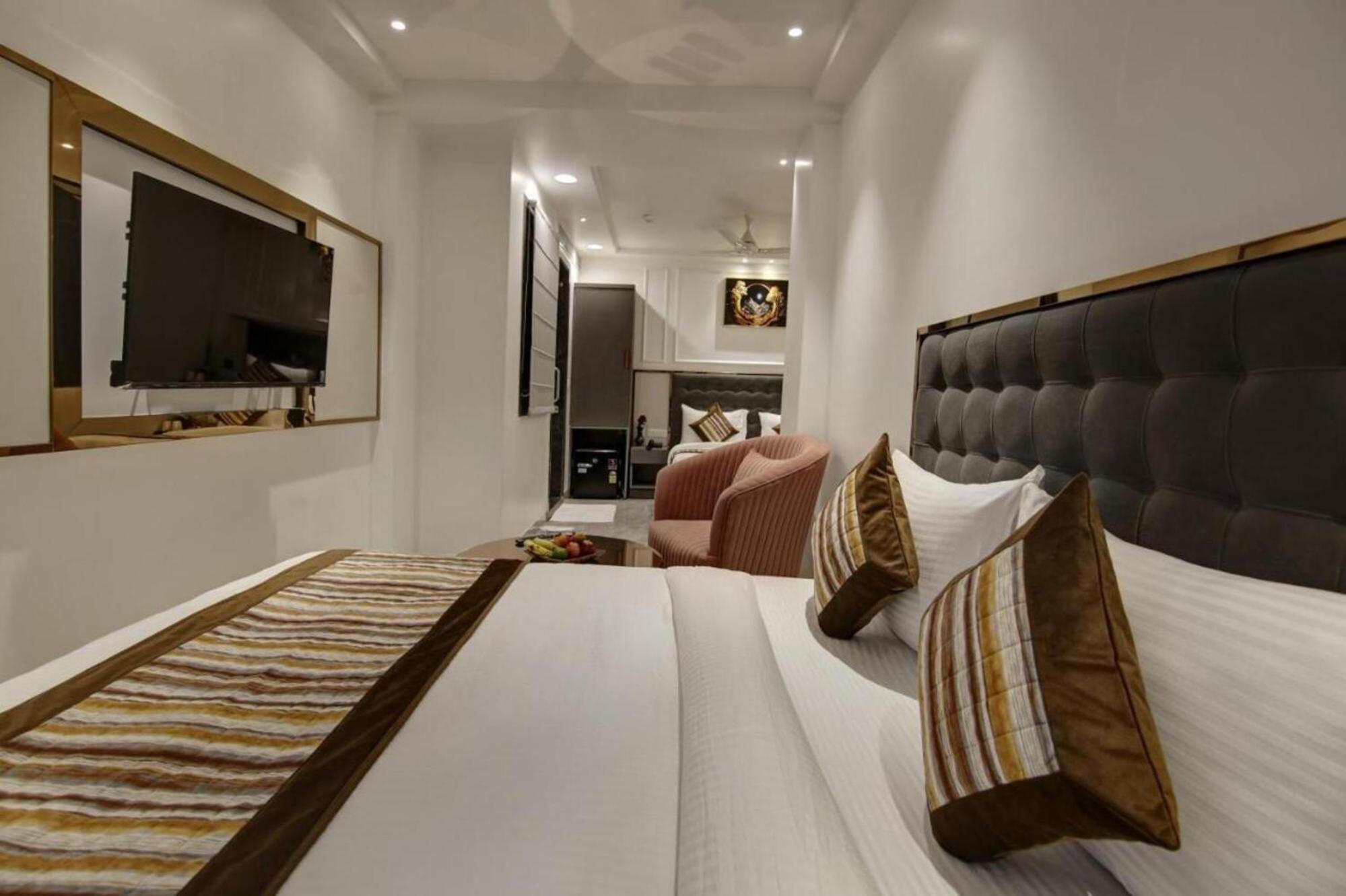Kaca Luxury Suite With City View - Photo 1