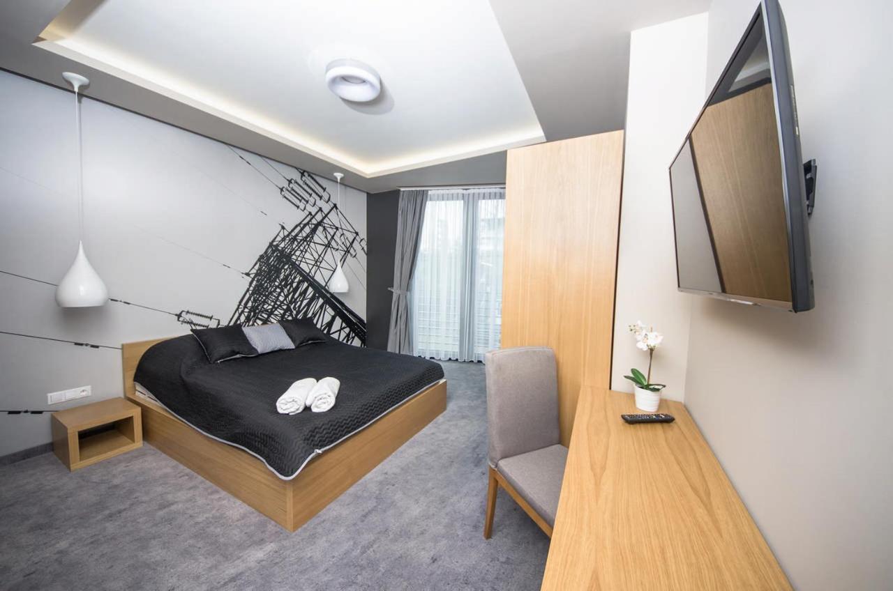 Double Room with Private Bathroom - Photo 1