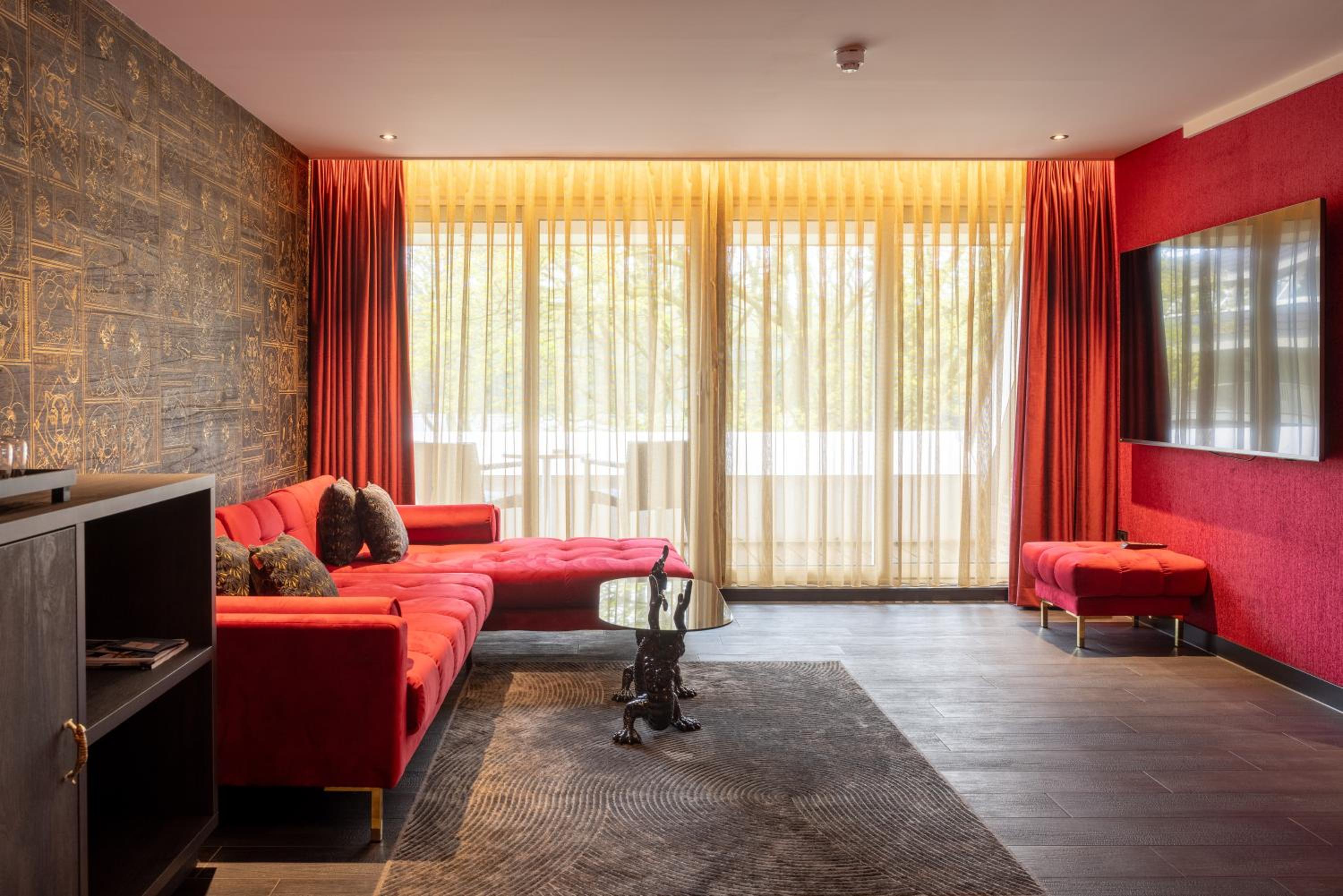 Suite photo 1