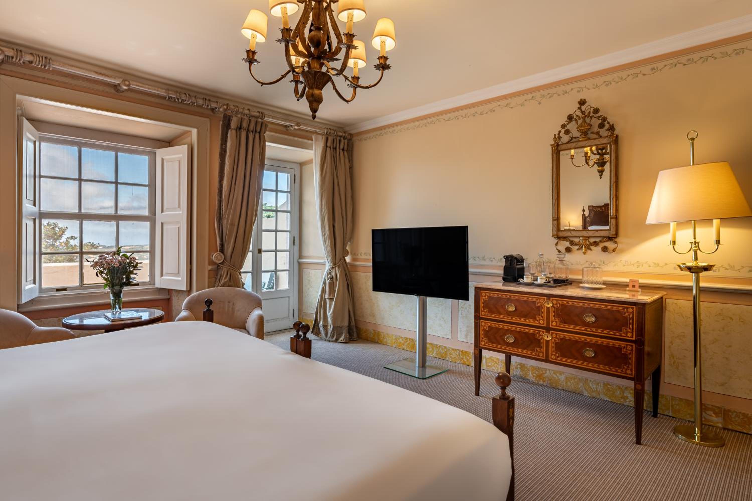 Premium Room - Photo 4