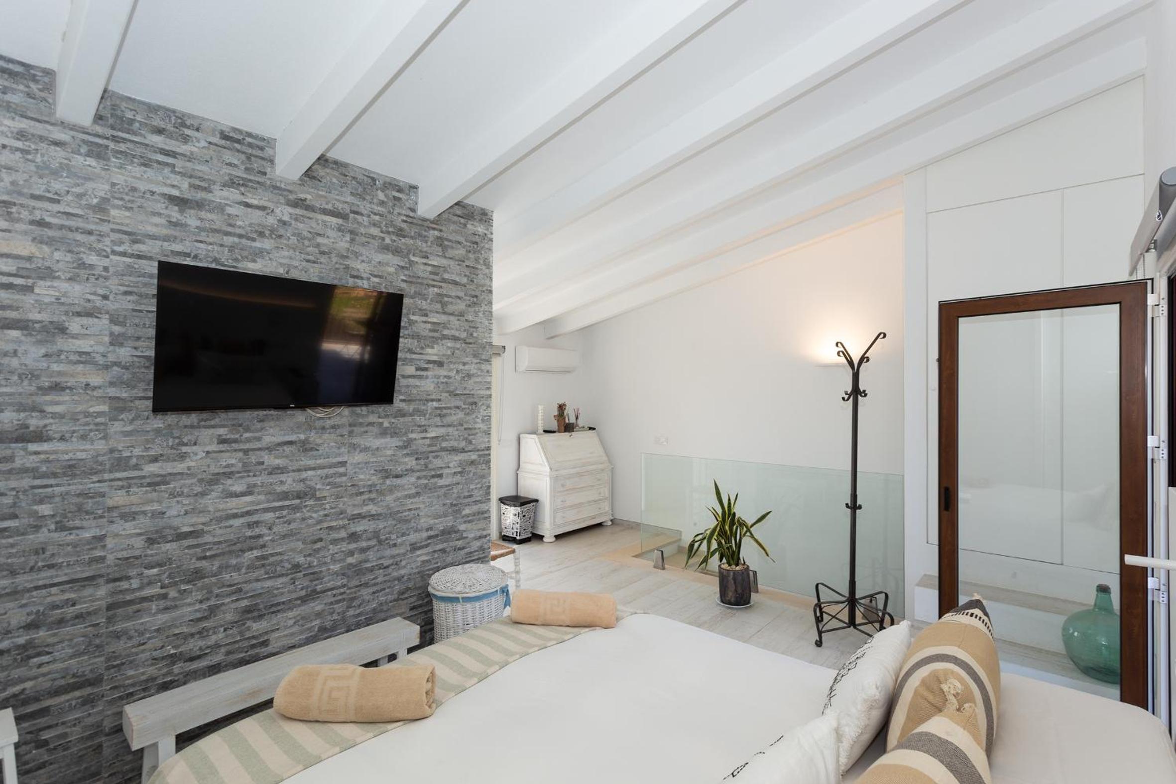 One-Bedroom Premium Apartment with Terrace