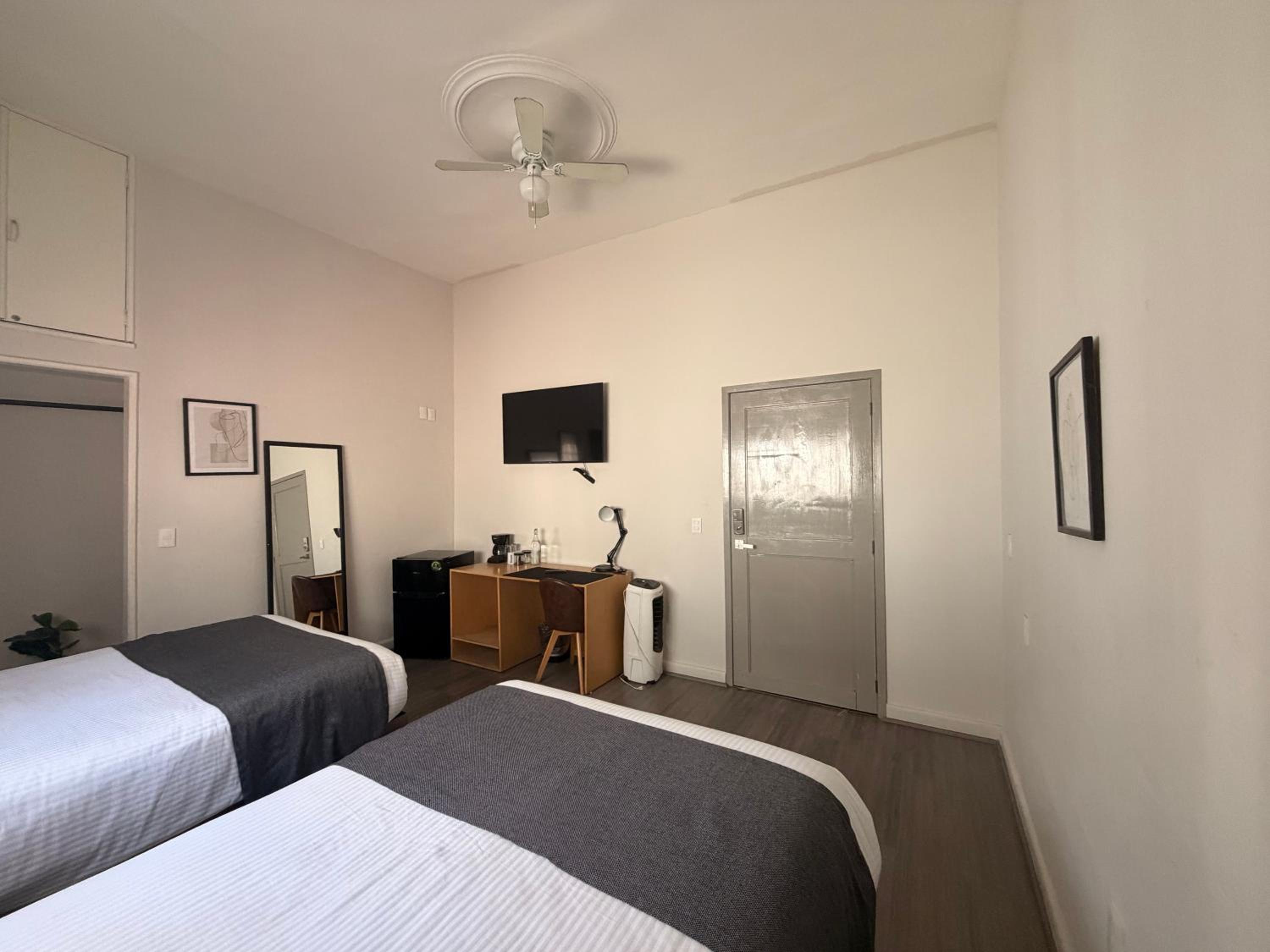 Comfort Quadruple Room