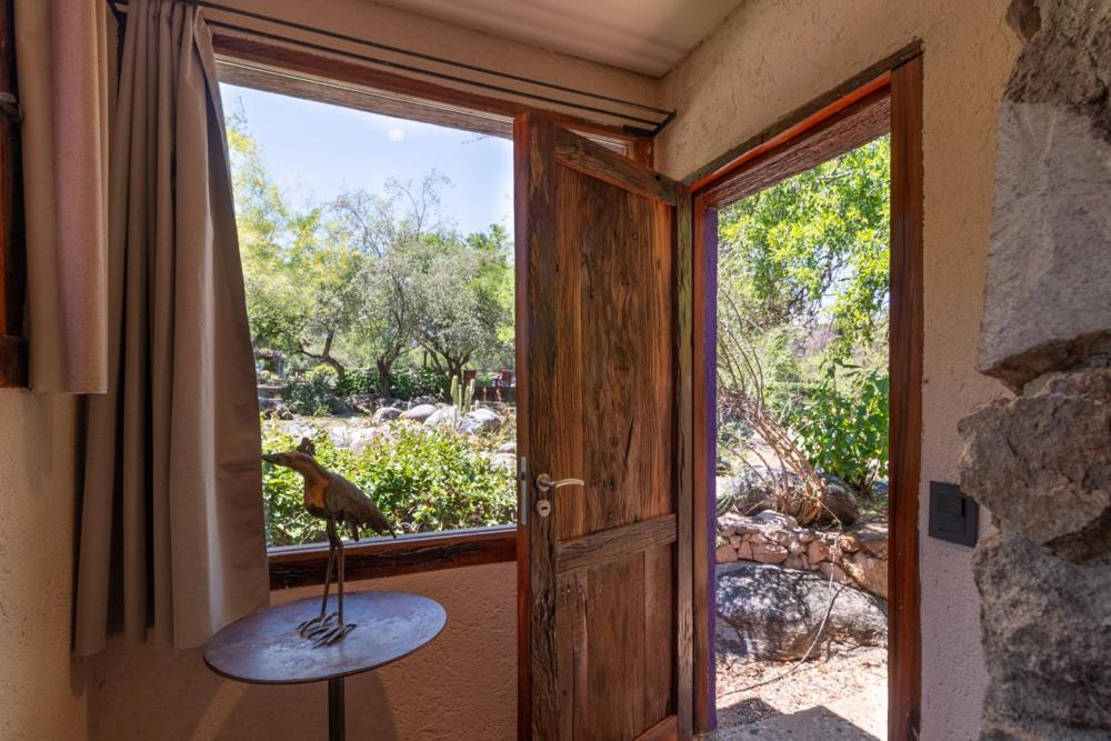 Double or Twin Room with Mountain View photo 2