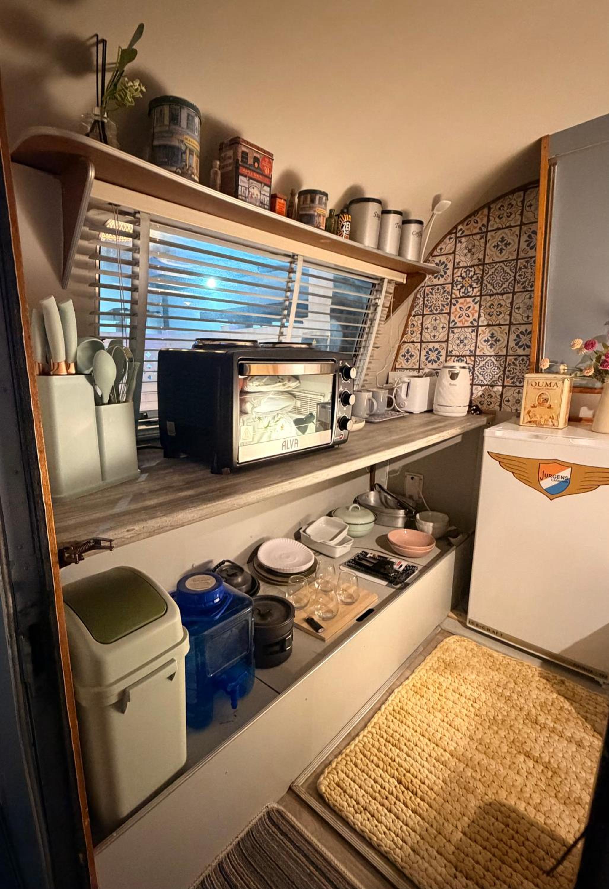 Caravan photo 3