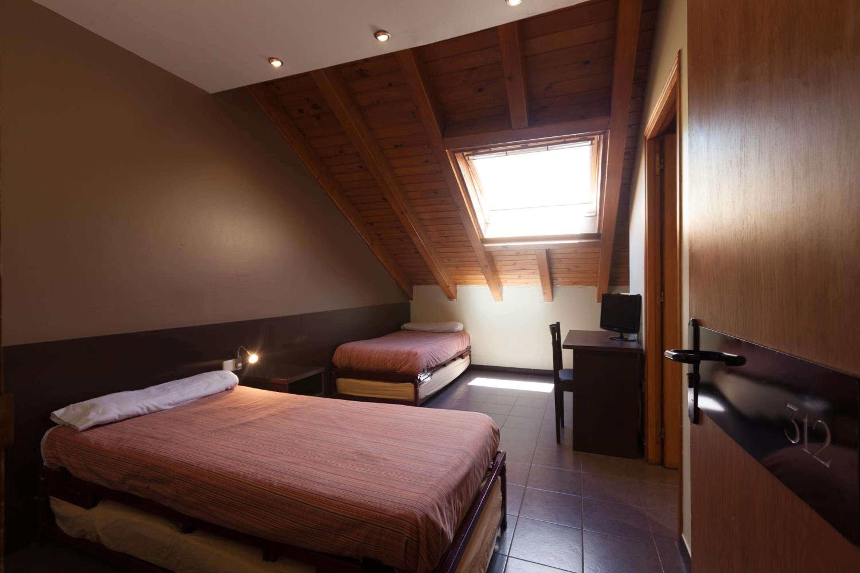Double or Triple Room photo 3