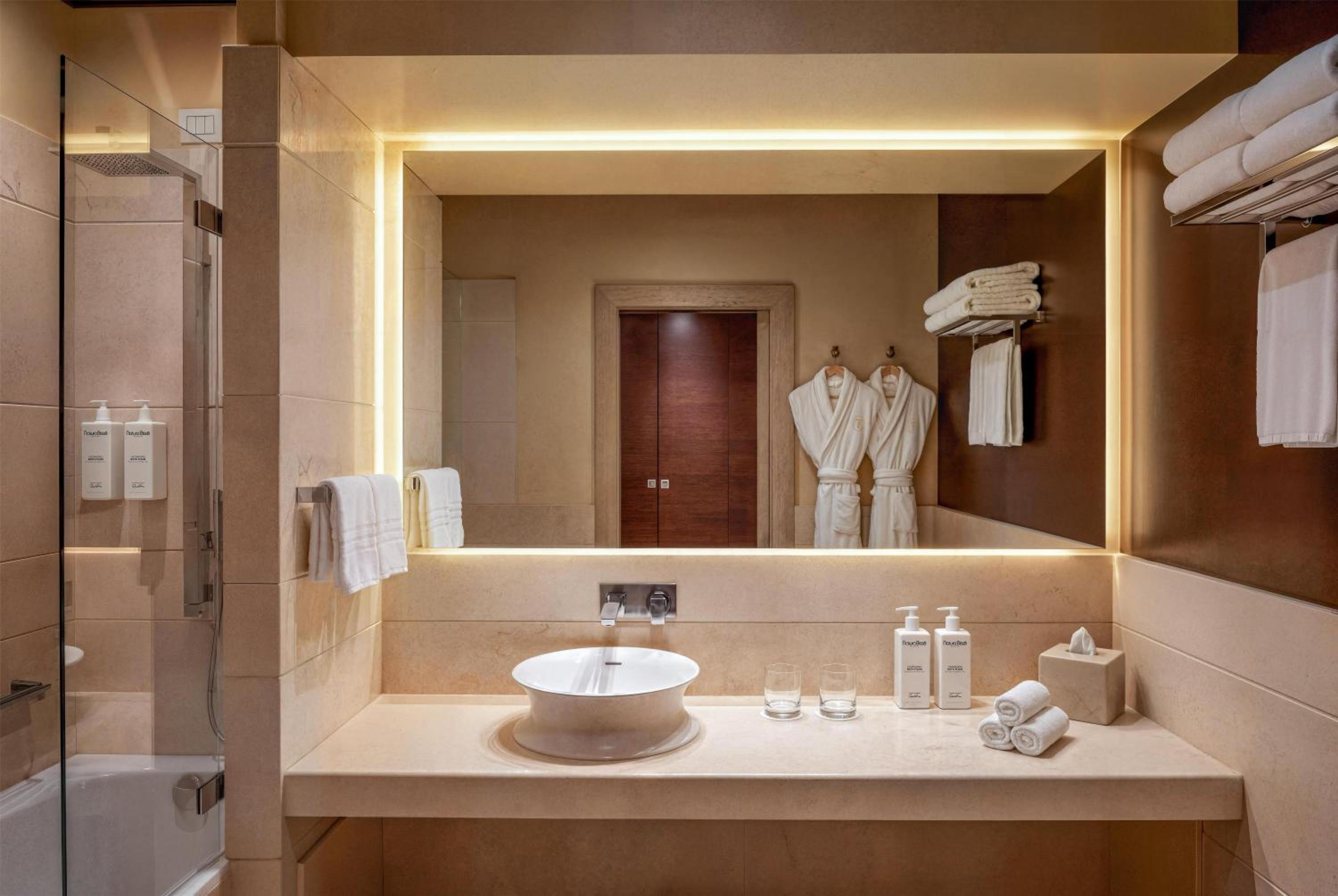Junior Suite - Photo 3