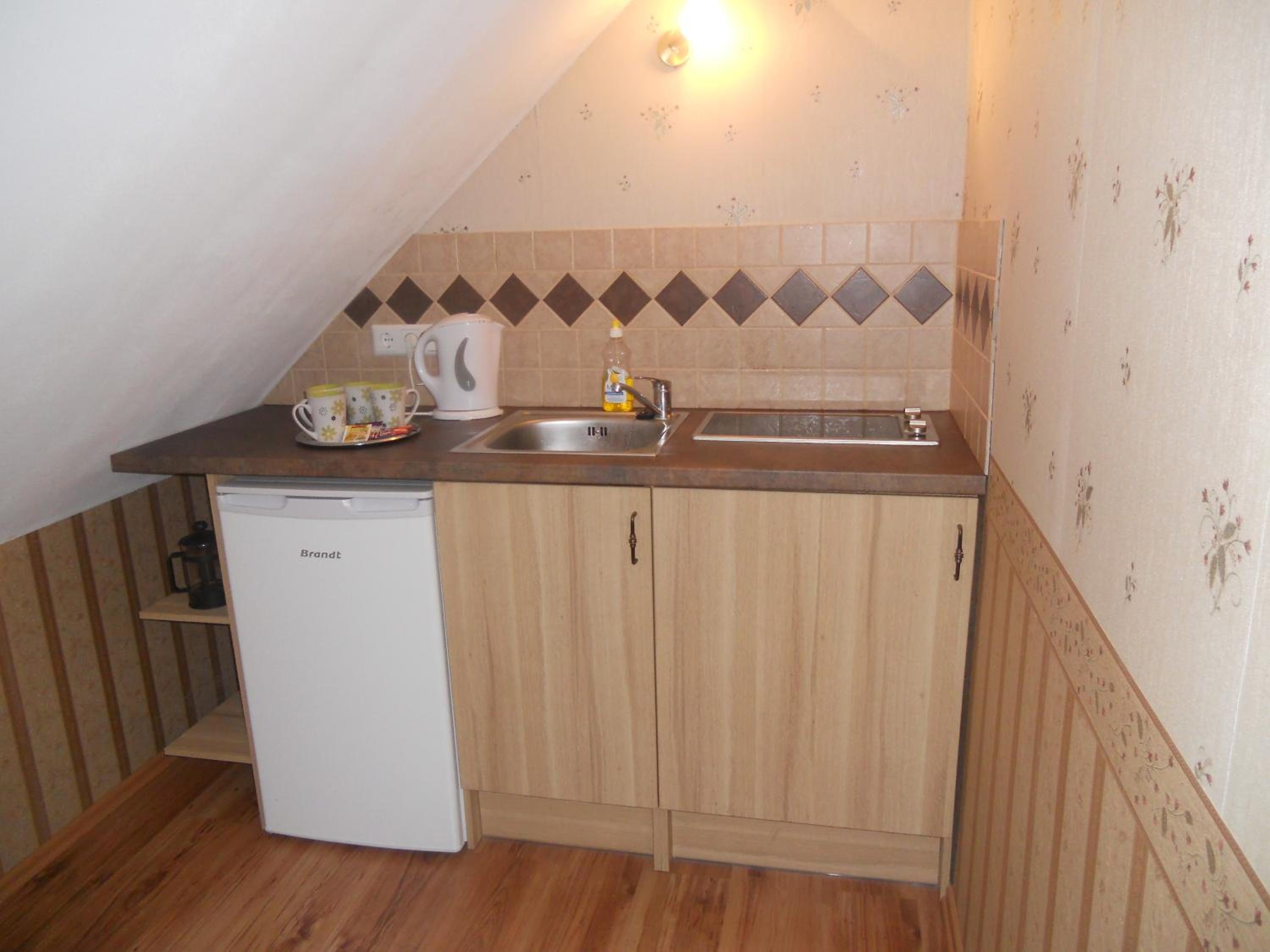 Double or Twin Room with Extra Bed - Photo 1