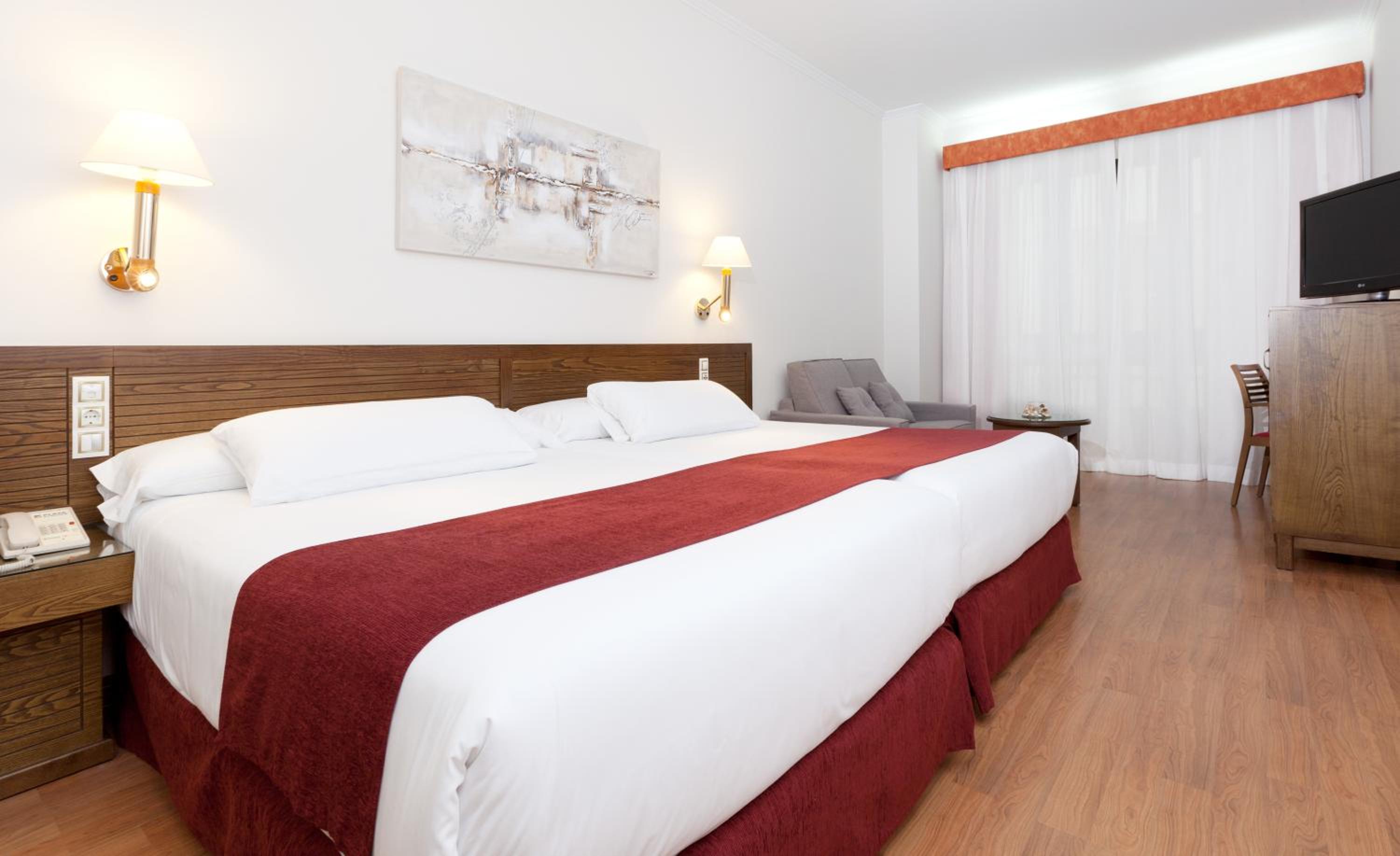 Superior Double Room - Photo 4