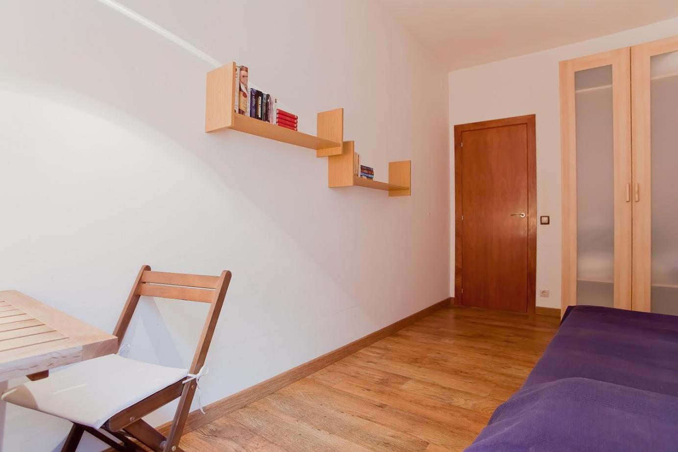 Apartment with Terrace photo 3