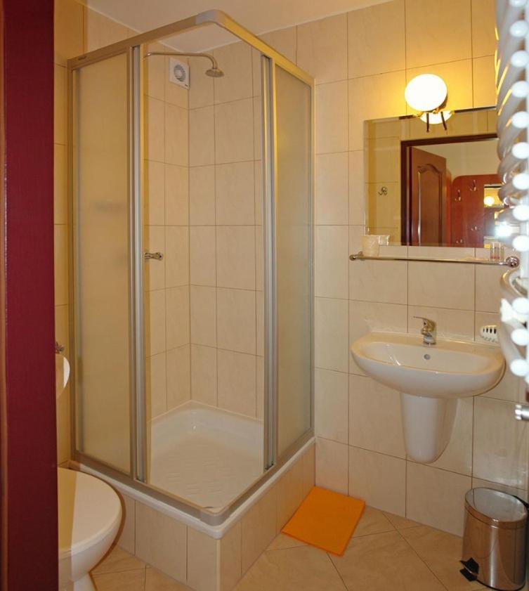 Double or Twin Room photo 2