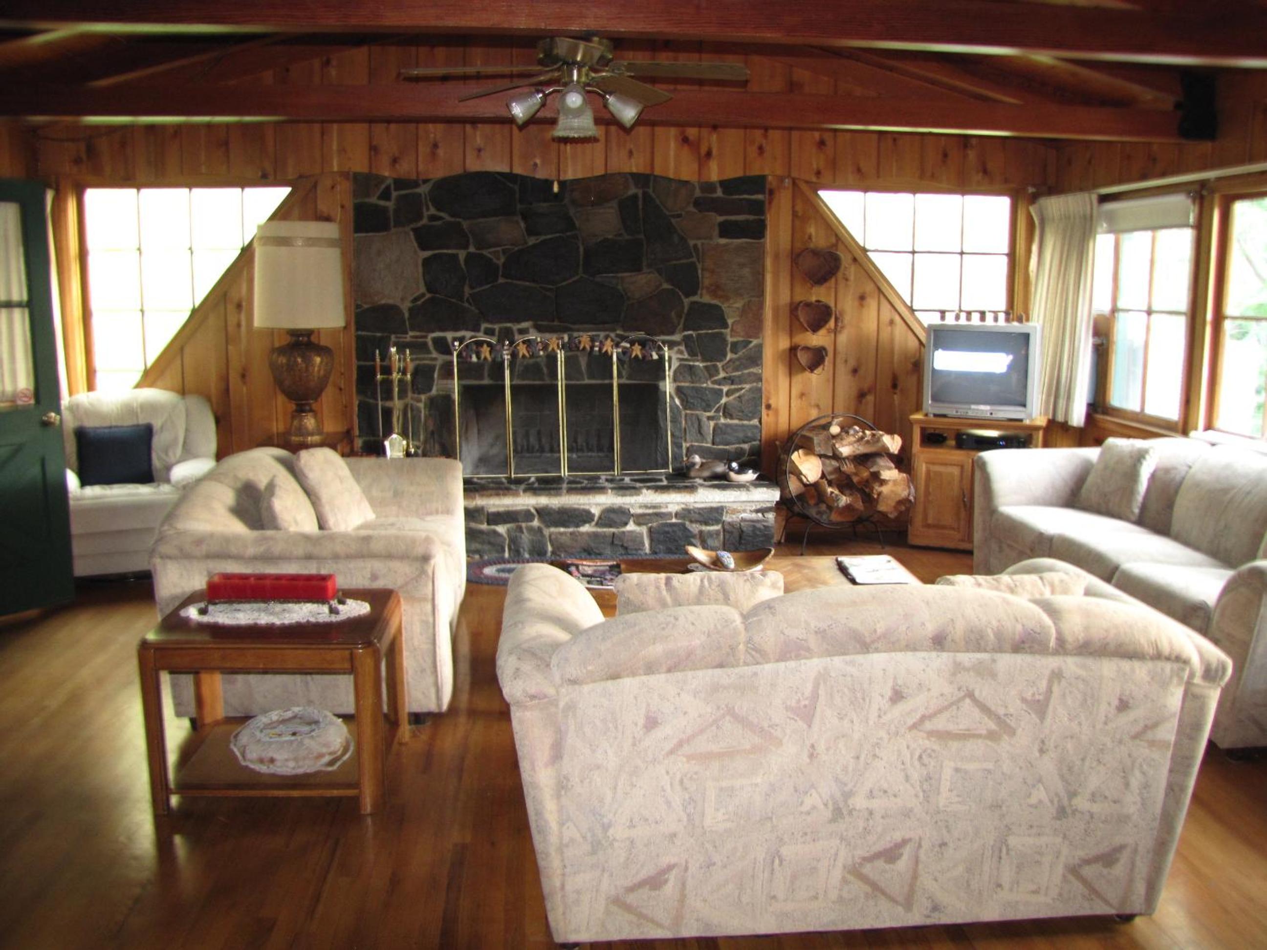 Two-Bedroom Suite photo 3