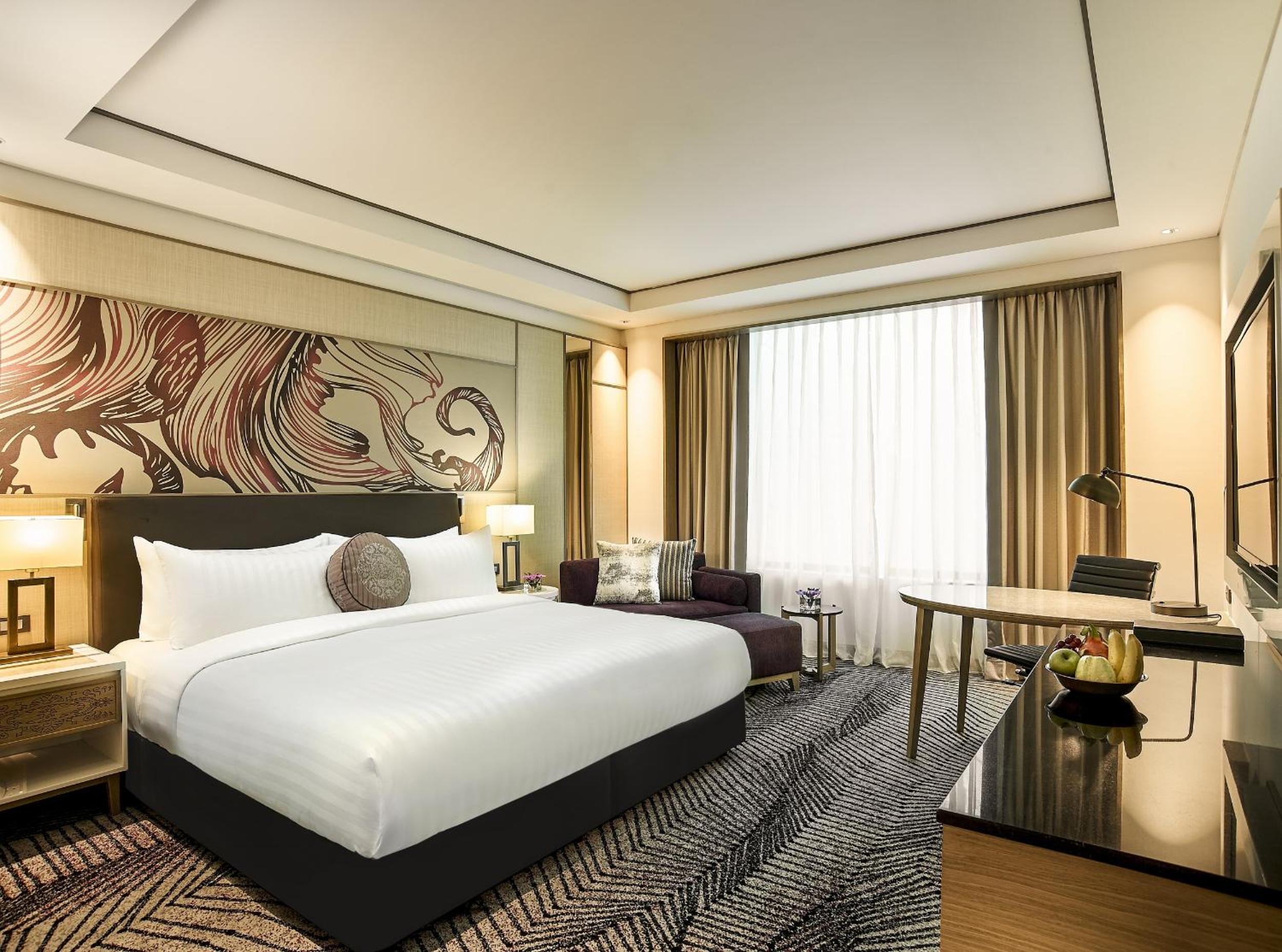 Deluxe King Room