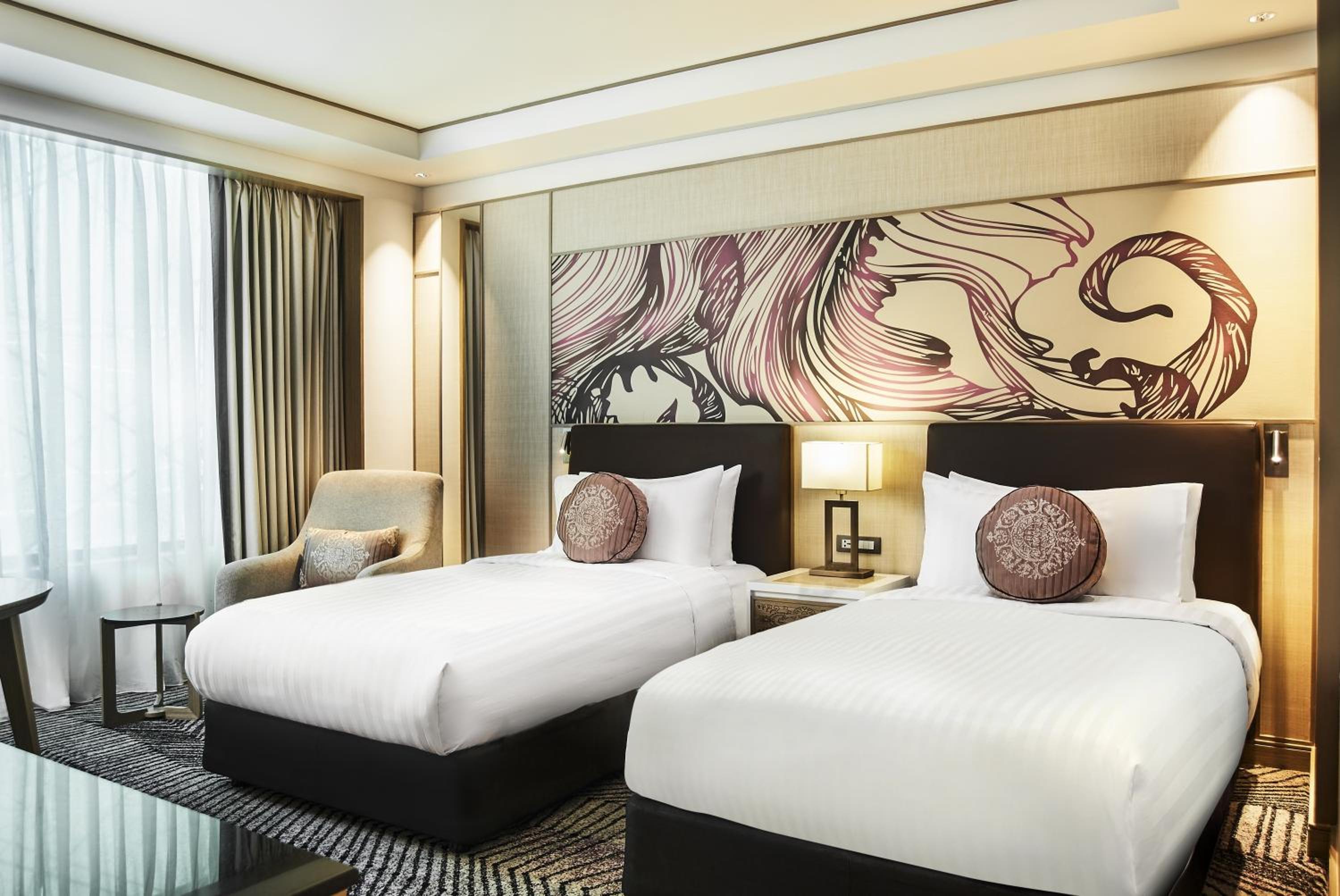 Grand Deluxe Twin Room photo 2