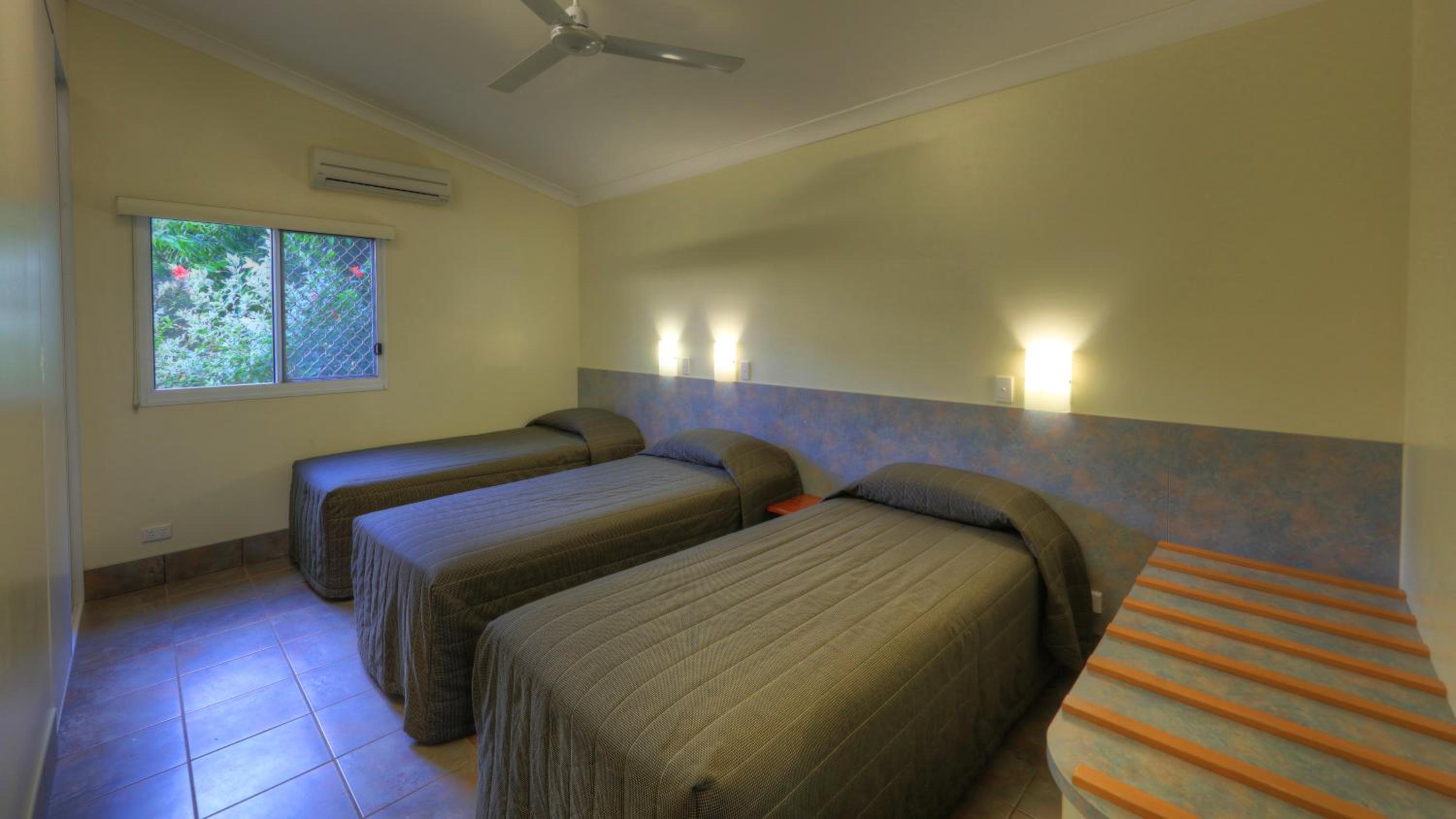 Villa - 6 Berth
