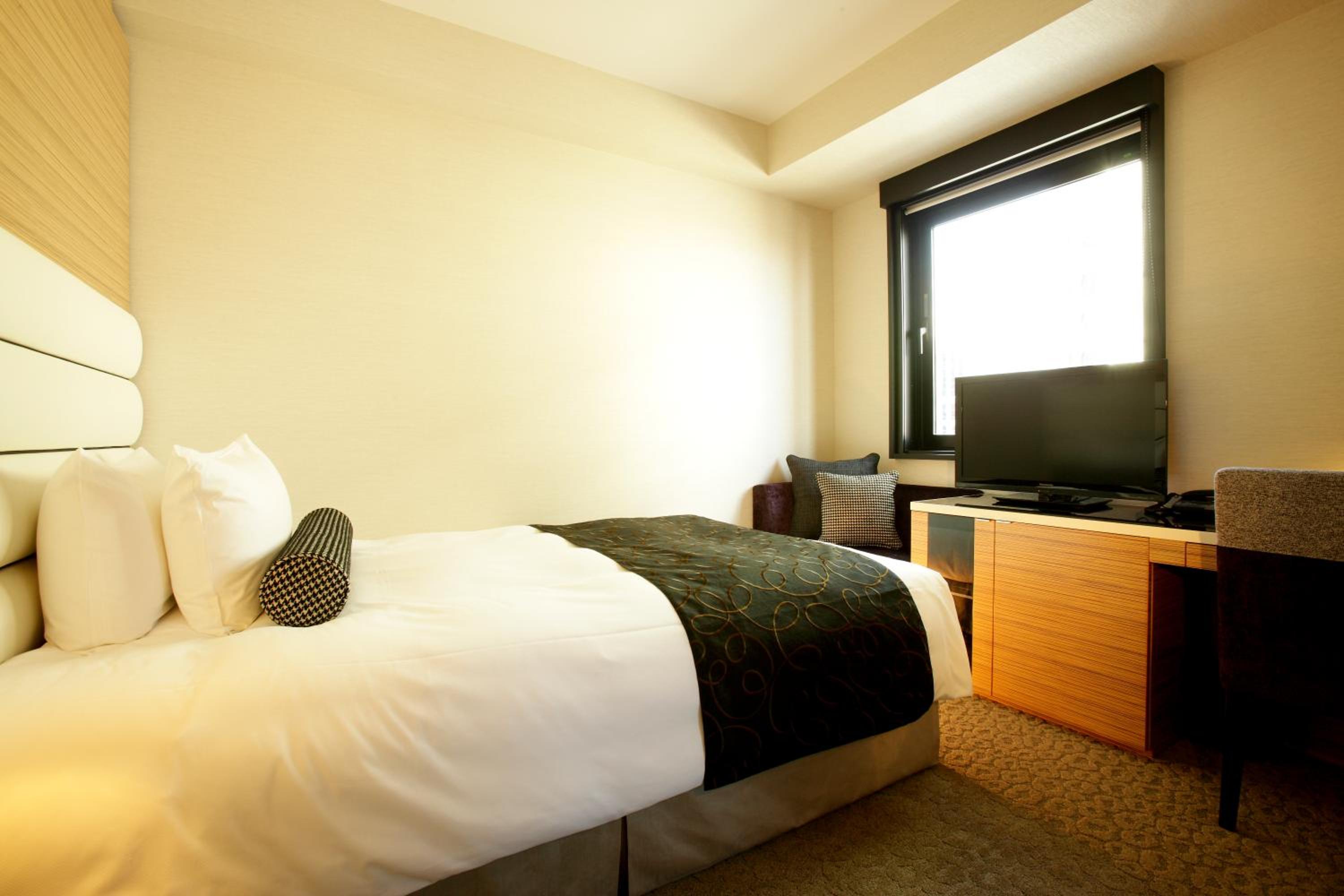Standard Single Room - Smoking