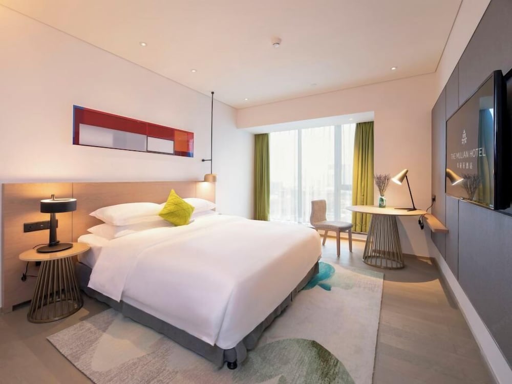 Business Double Room, 1 Queen Bed, Non Smoking, City View