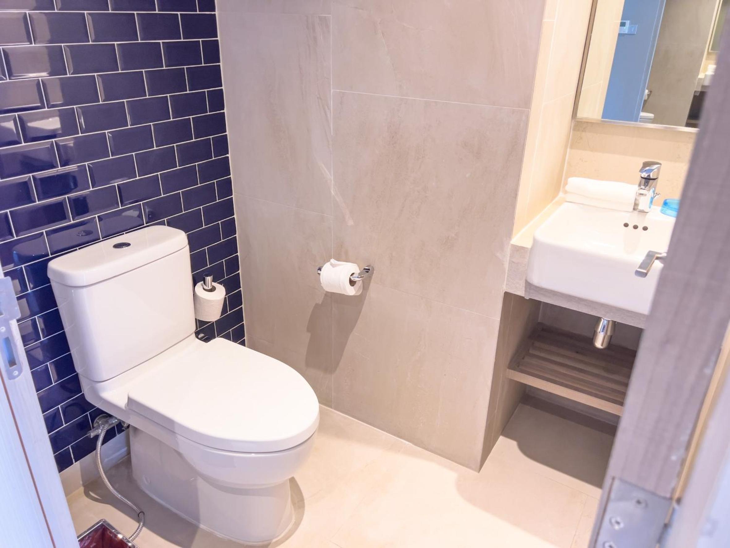 Deluxe Double or Twin Room with Terrace photo 3