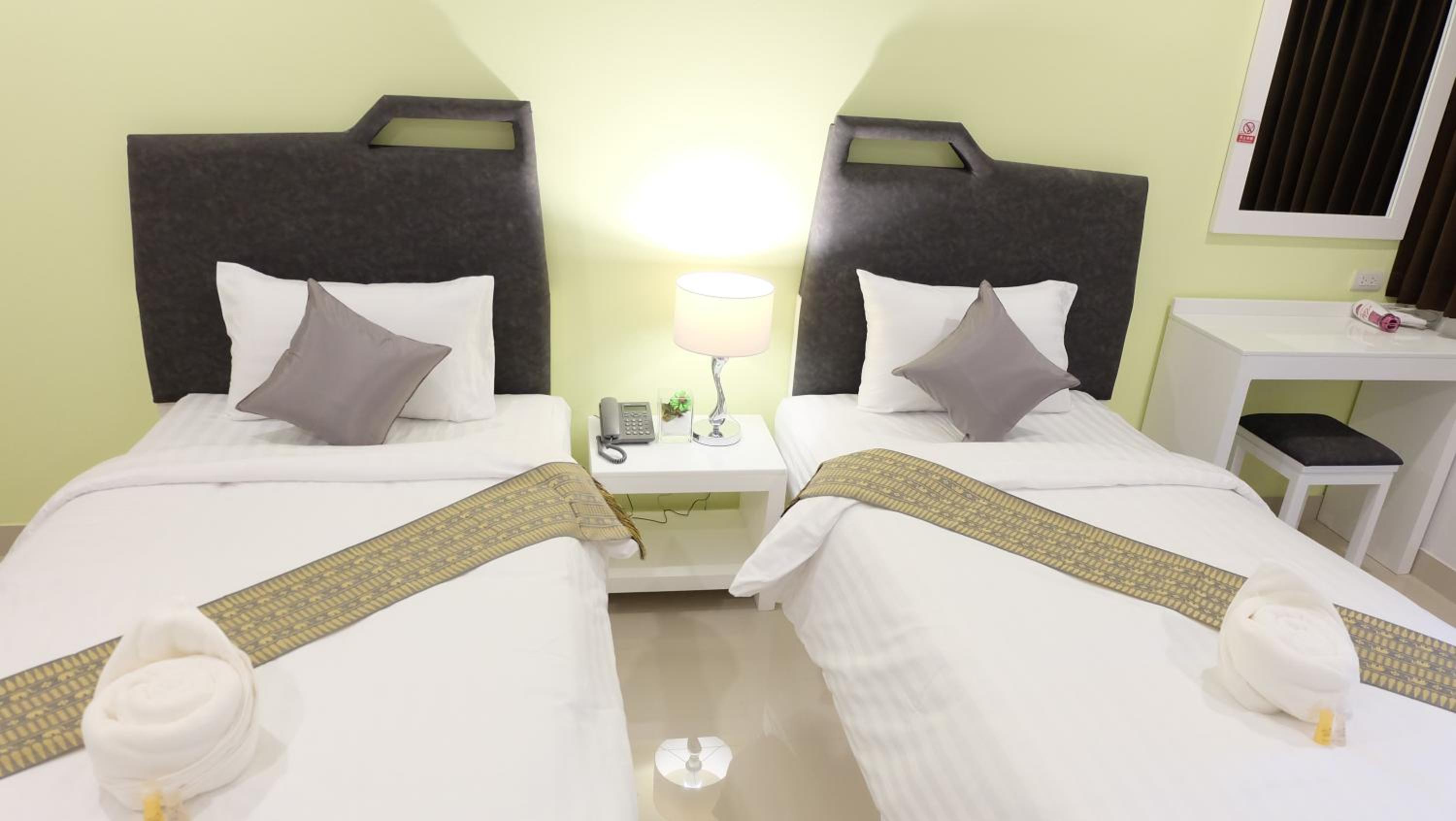 Deluxe Double Or Twin Room With One Way Transfer  photo 1